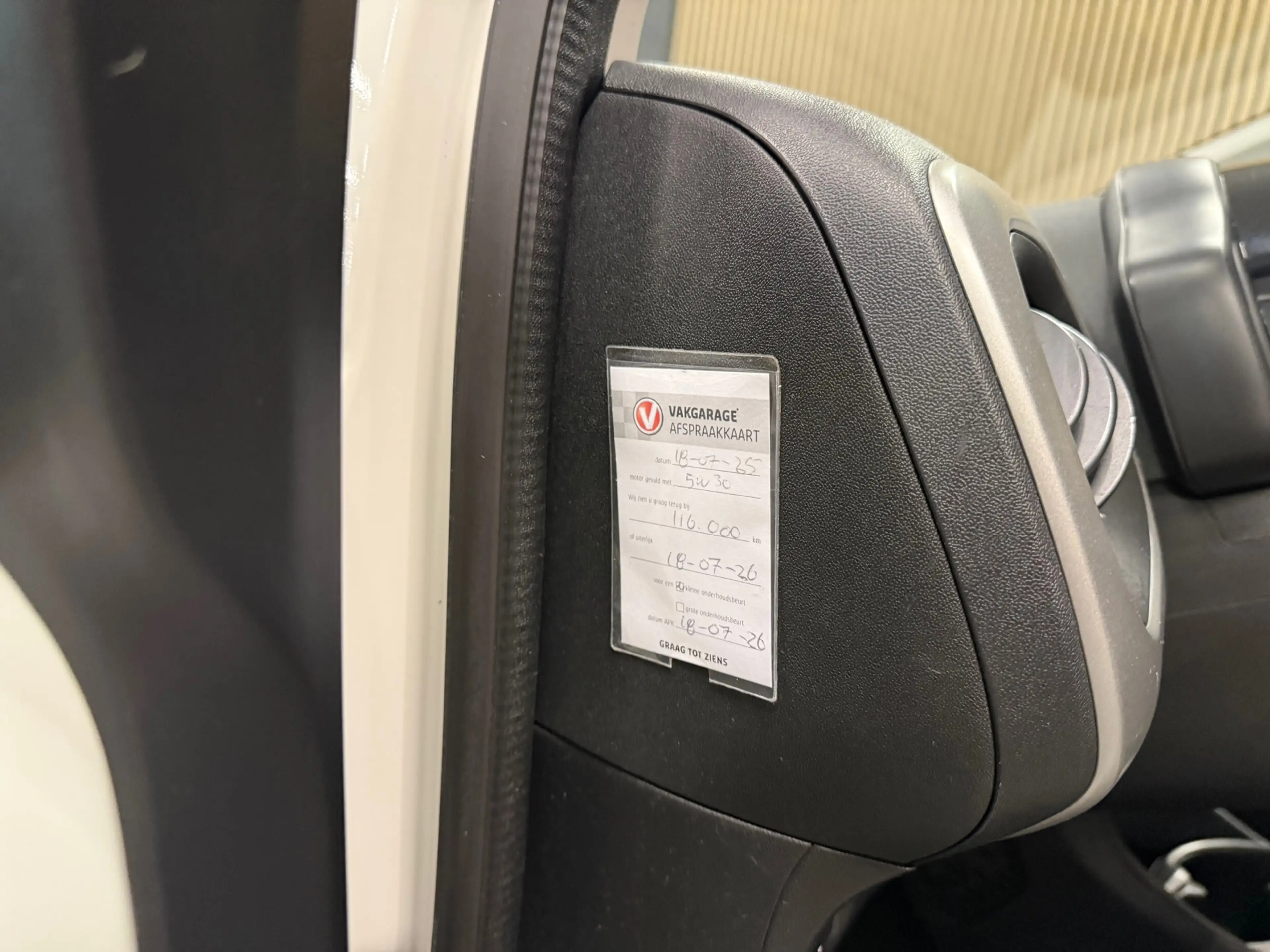 Toyota Aygo 1.0 VVT-i x-play * Navigatie / Camera / Airco / 5 — photo 13