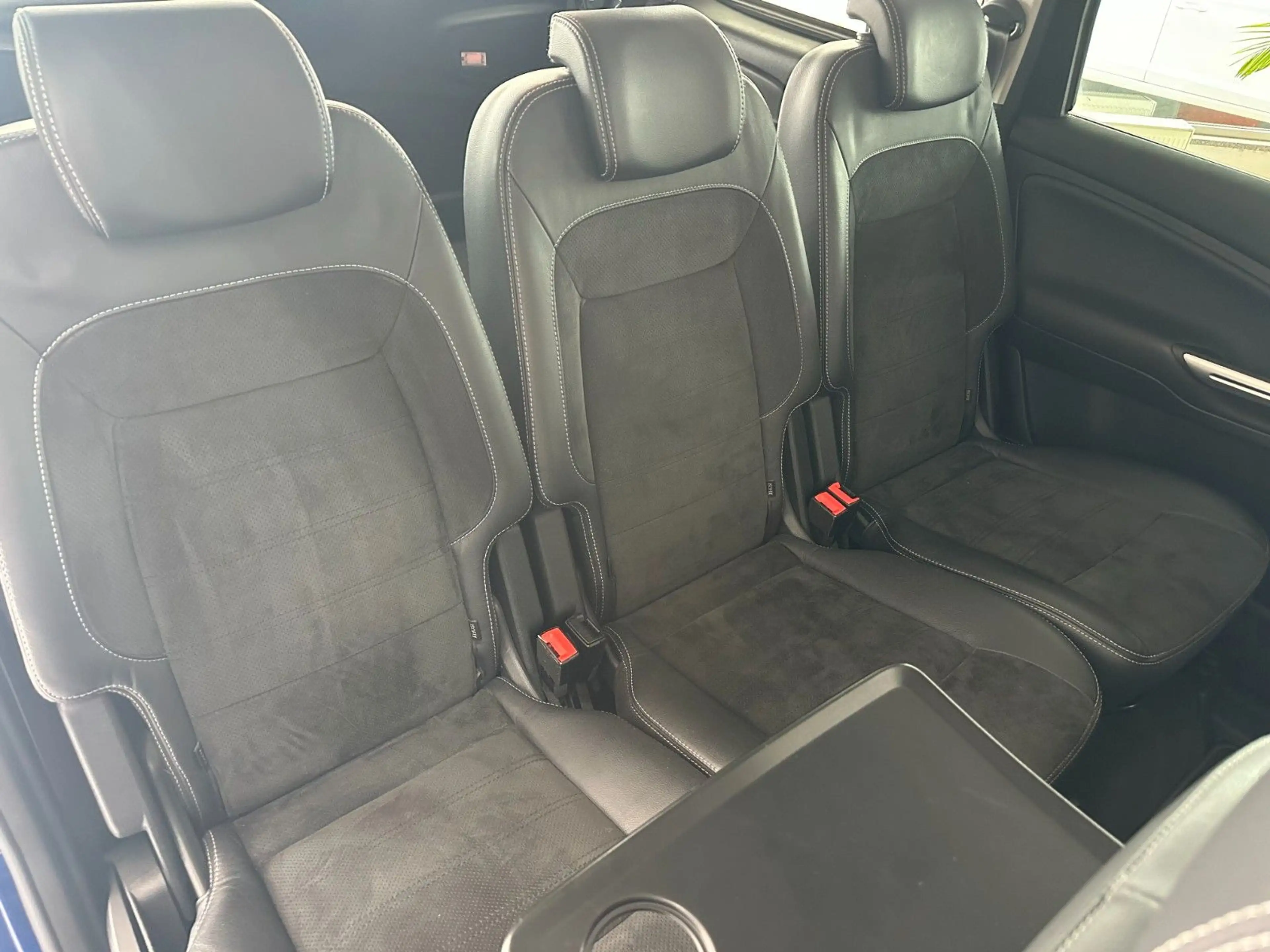 Ford Galaxy Titanium*7-Sitze*PDC*SHZ*Klima*Tempo*LKA* — photo 14