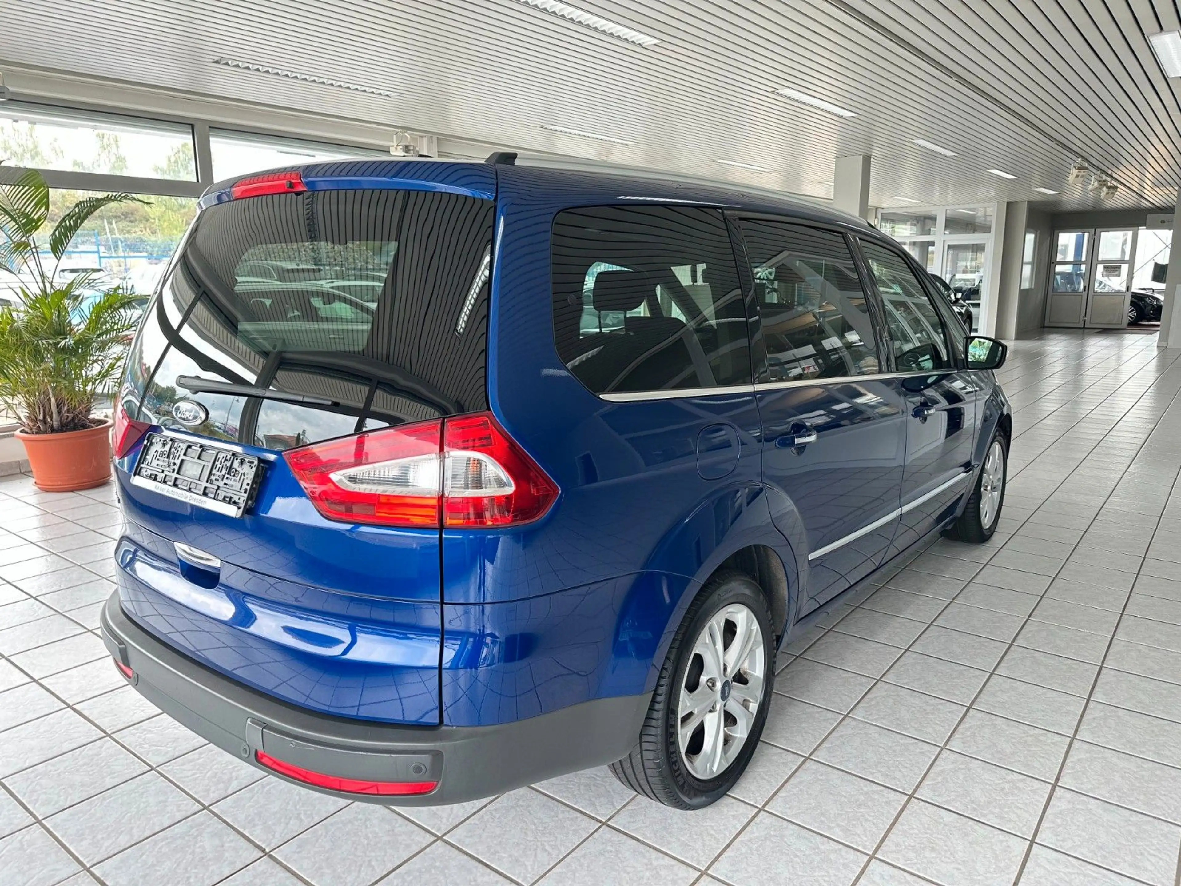 Ford Galaxy Titanium*7-Sitze*PDC*SHZ*Klima*Tempo*LKA* — photo 5