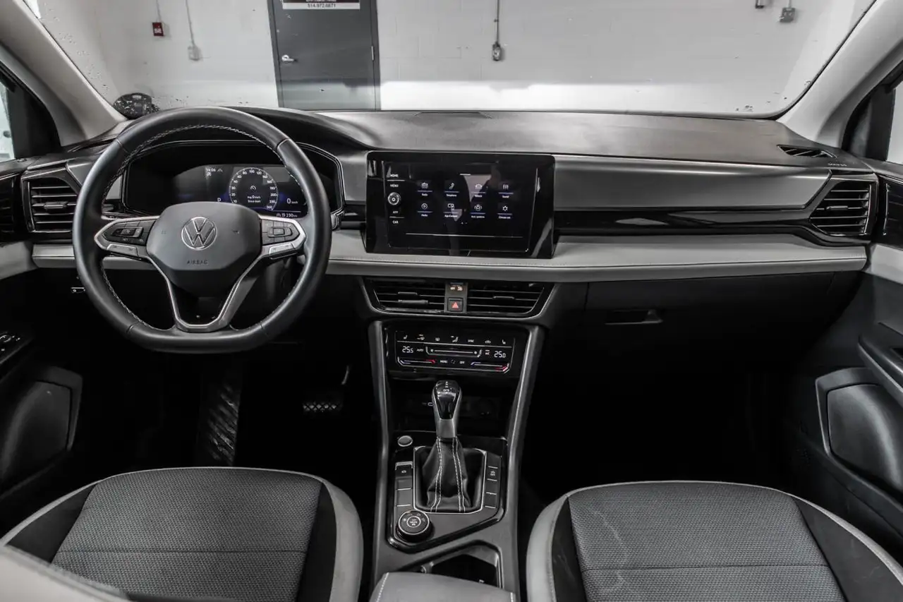 Volkswagen Taos снимка Volkswagen Taos