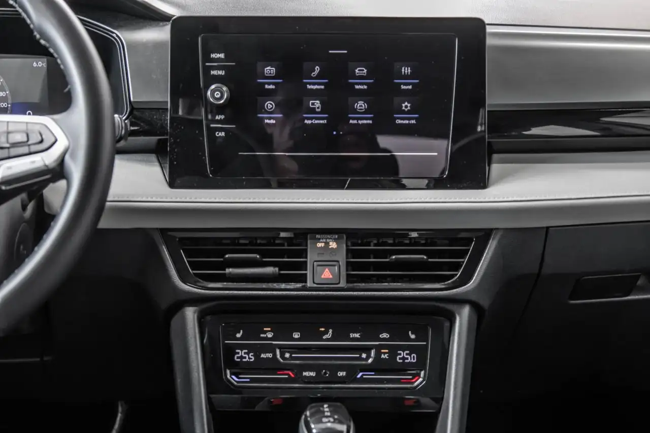 Volkswagen Taos снимка Volkswagen Taos