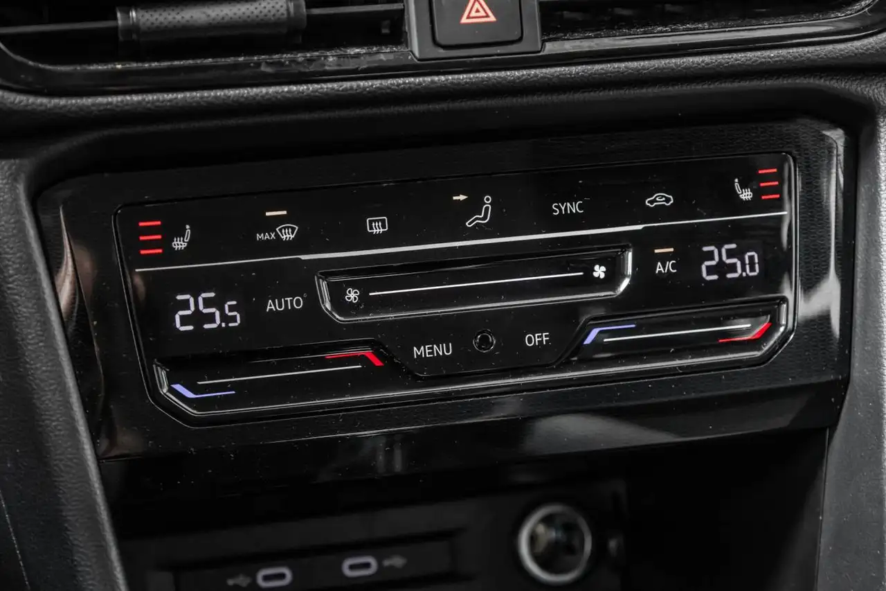 Volkswagen Taos снимка Volkswagen Taos