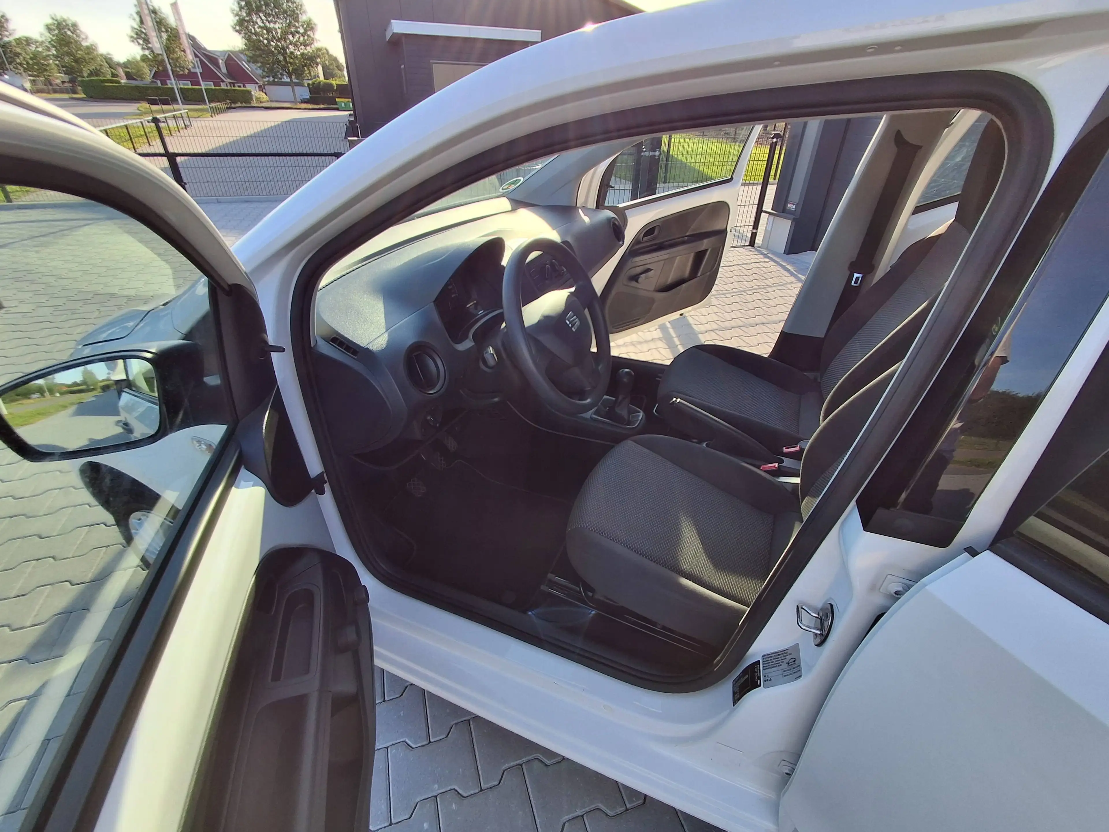 SEAT Mii 1.0 Reference — photo 9