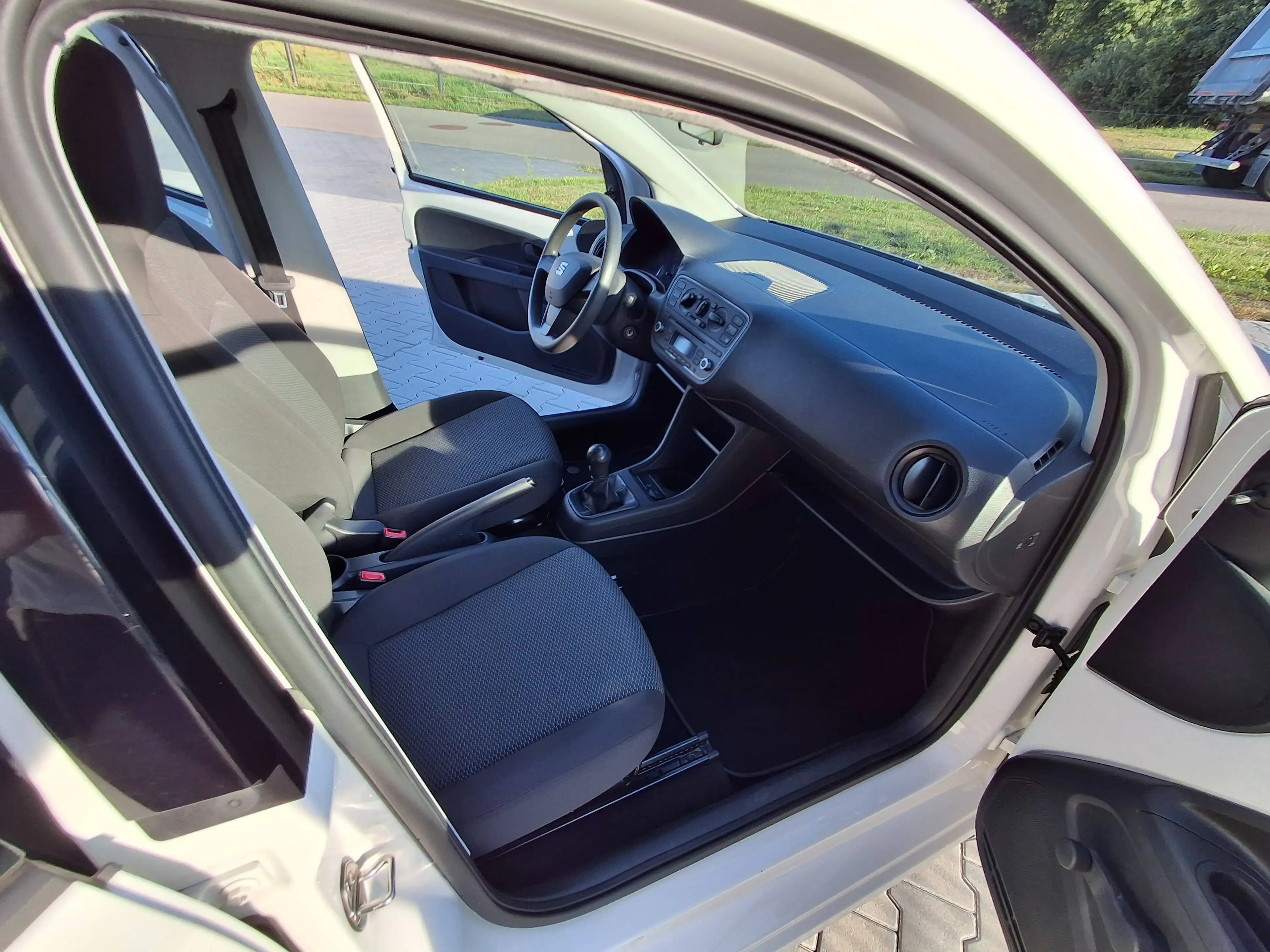 SEAT Mii 1.0 Reference — photo 13