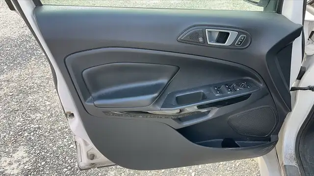 Ford Ecosport view 7