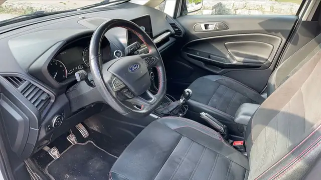 Ford Ecosport view 8