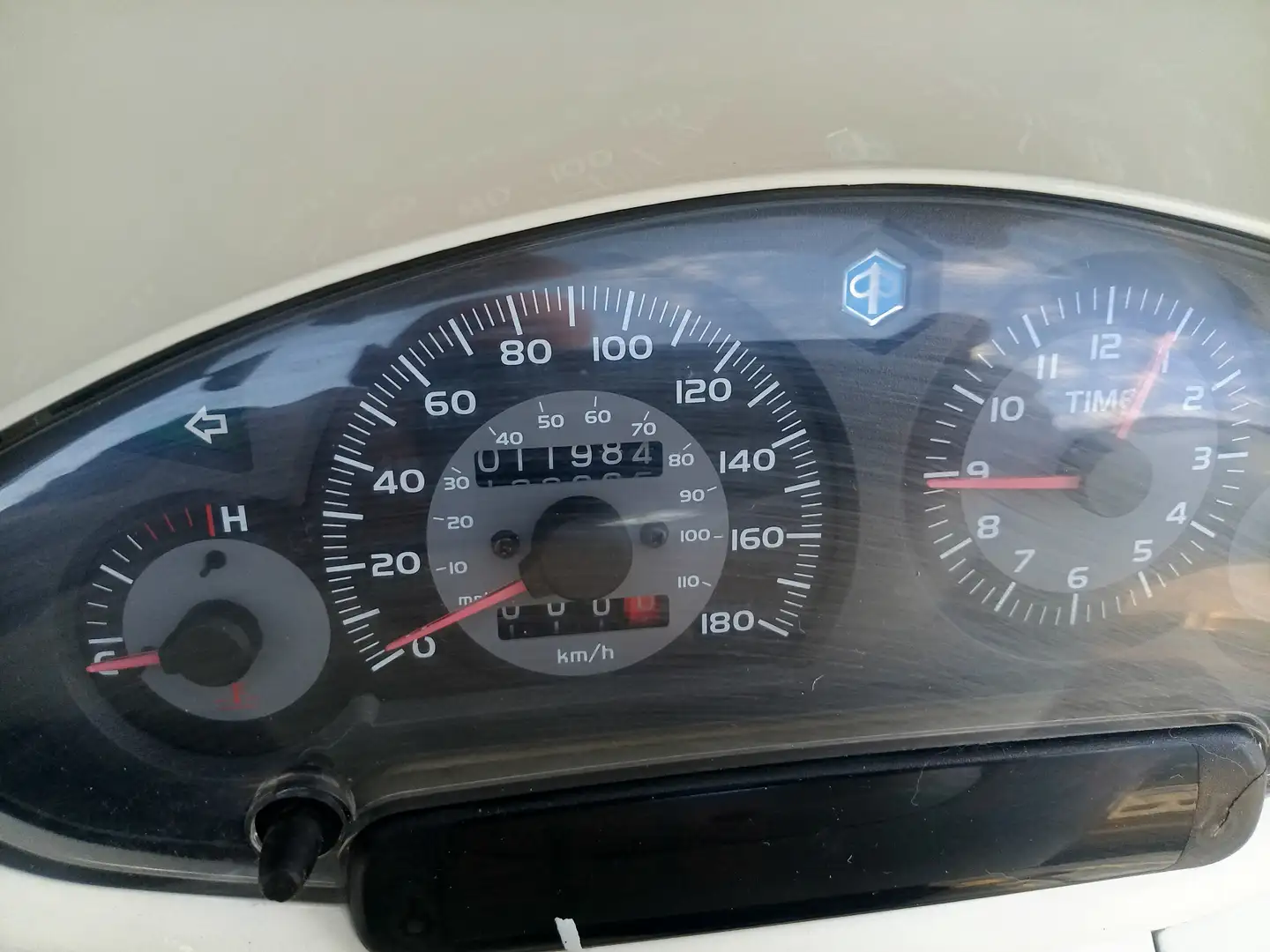 Piaggio X 8 X8 125 Premium Zwart - 2