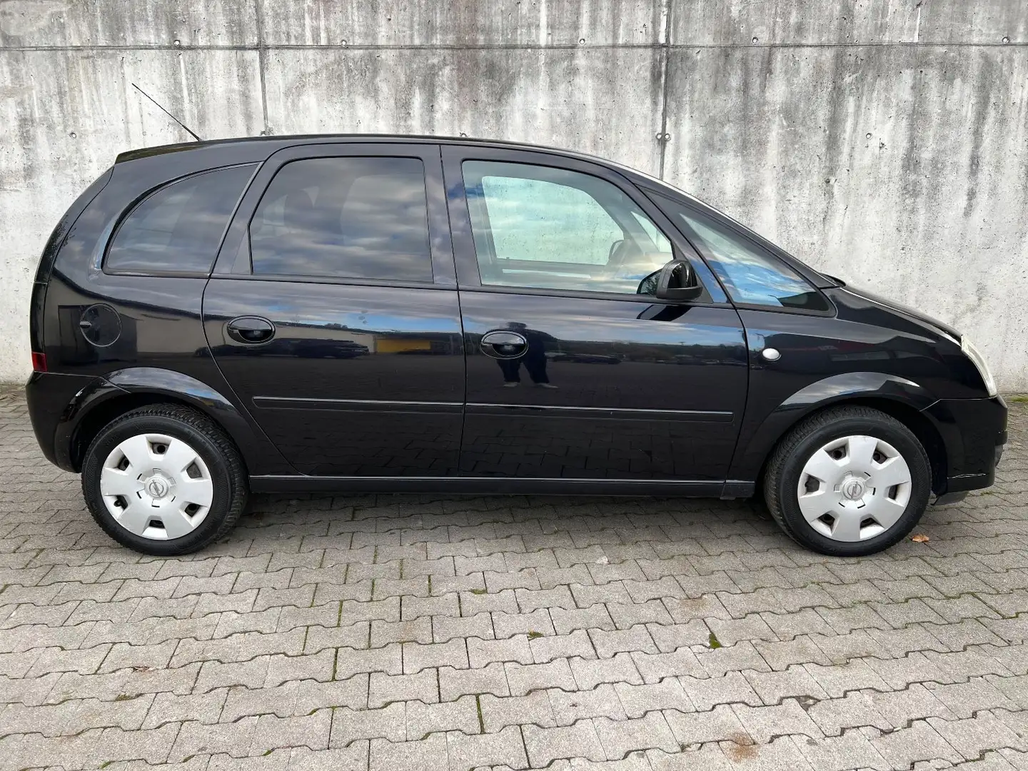 Opel Meriva 1.6 TWINPORT Edition*Klima*2.Hand*TüvNeu* Noir - 2