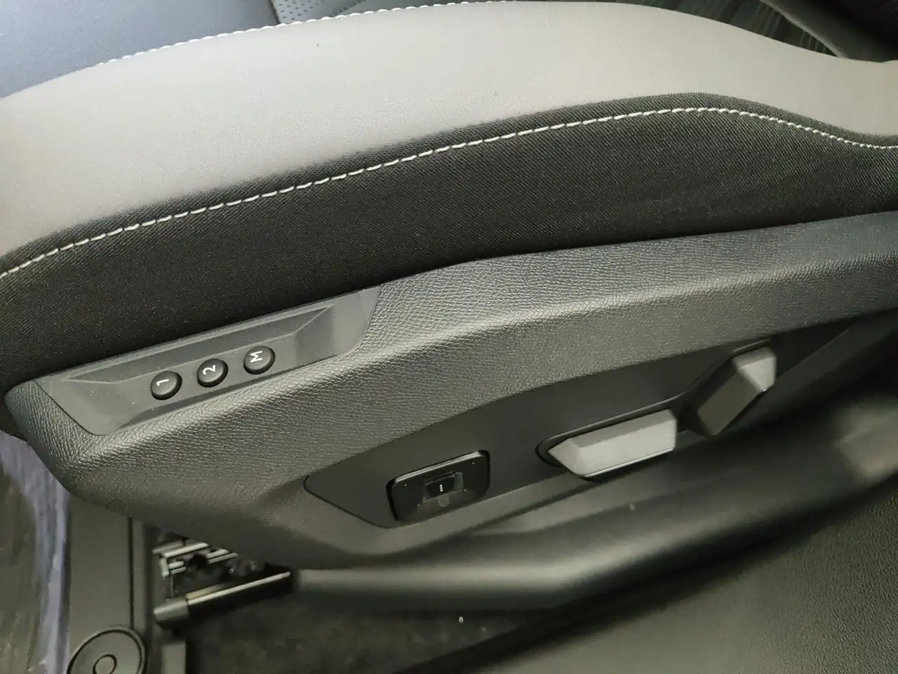 Jeep Compass 1.2 EHYBRID 145CV FIRST EDITION FWD EDCT6, миниатюра 25