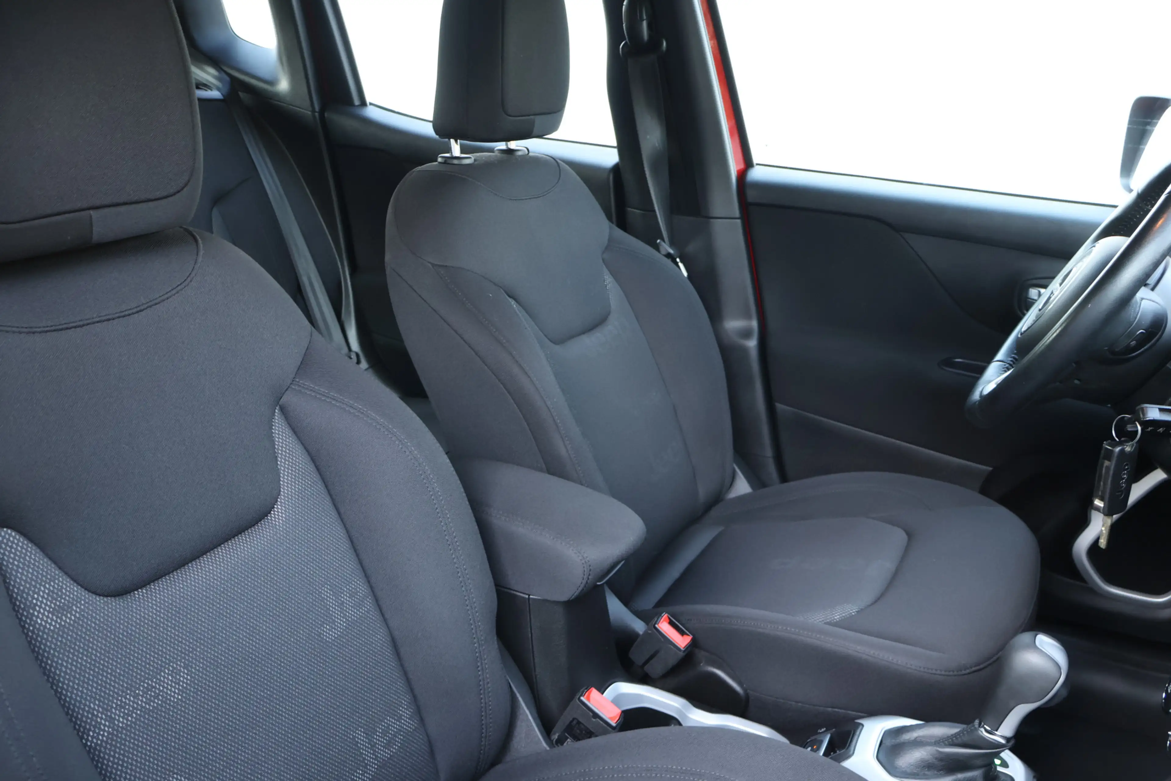 Jeep Renegade 1.4 MultiAir Longitude NL-auto / AUTOMAAT — photo 20