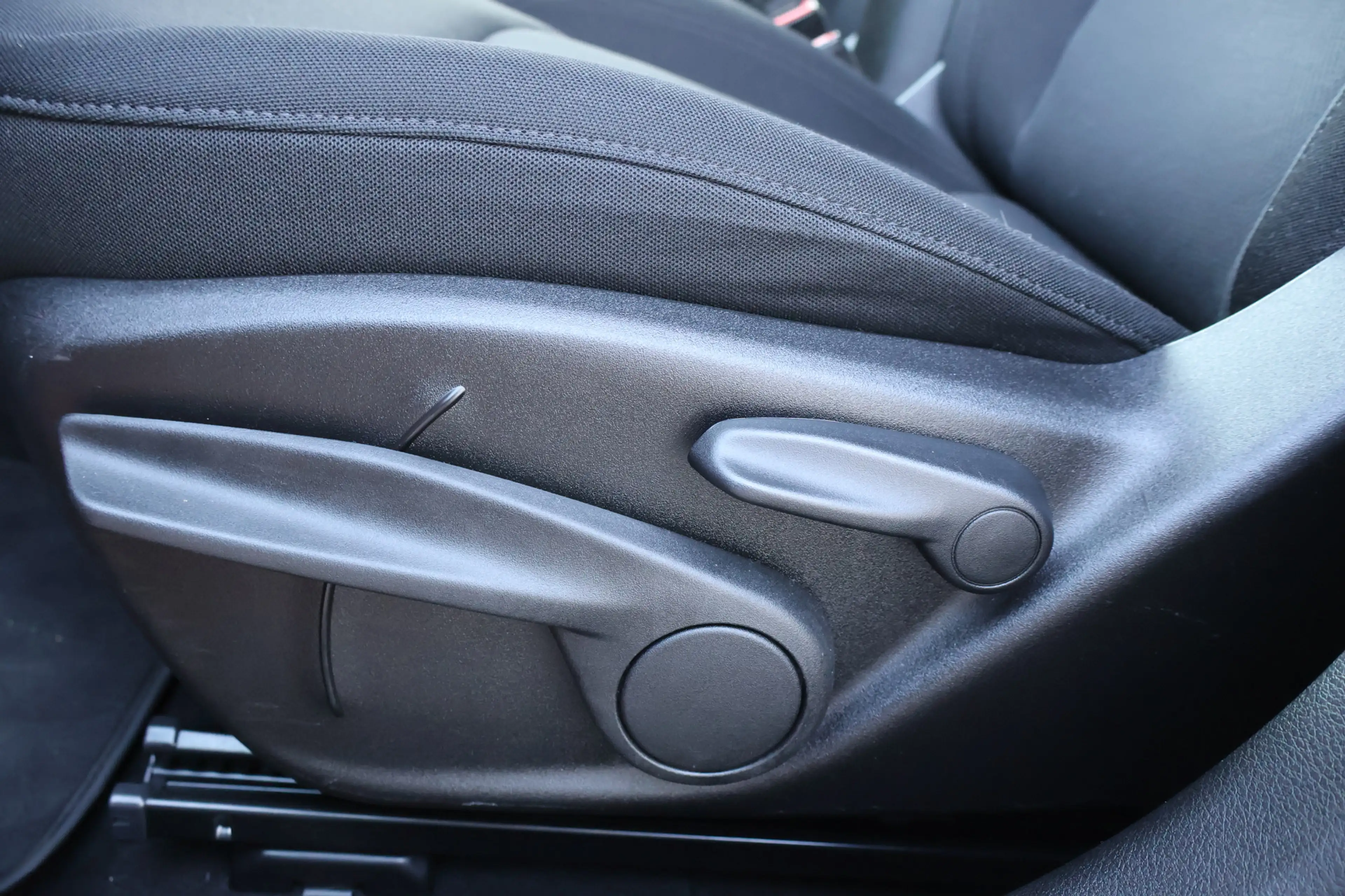 Jeep Renegade 1.4 MultiAir Longitude NL-auto / AUTOMAAT — photo 13