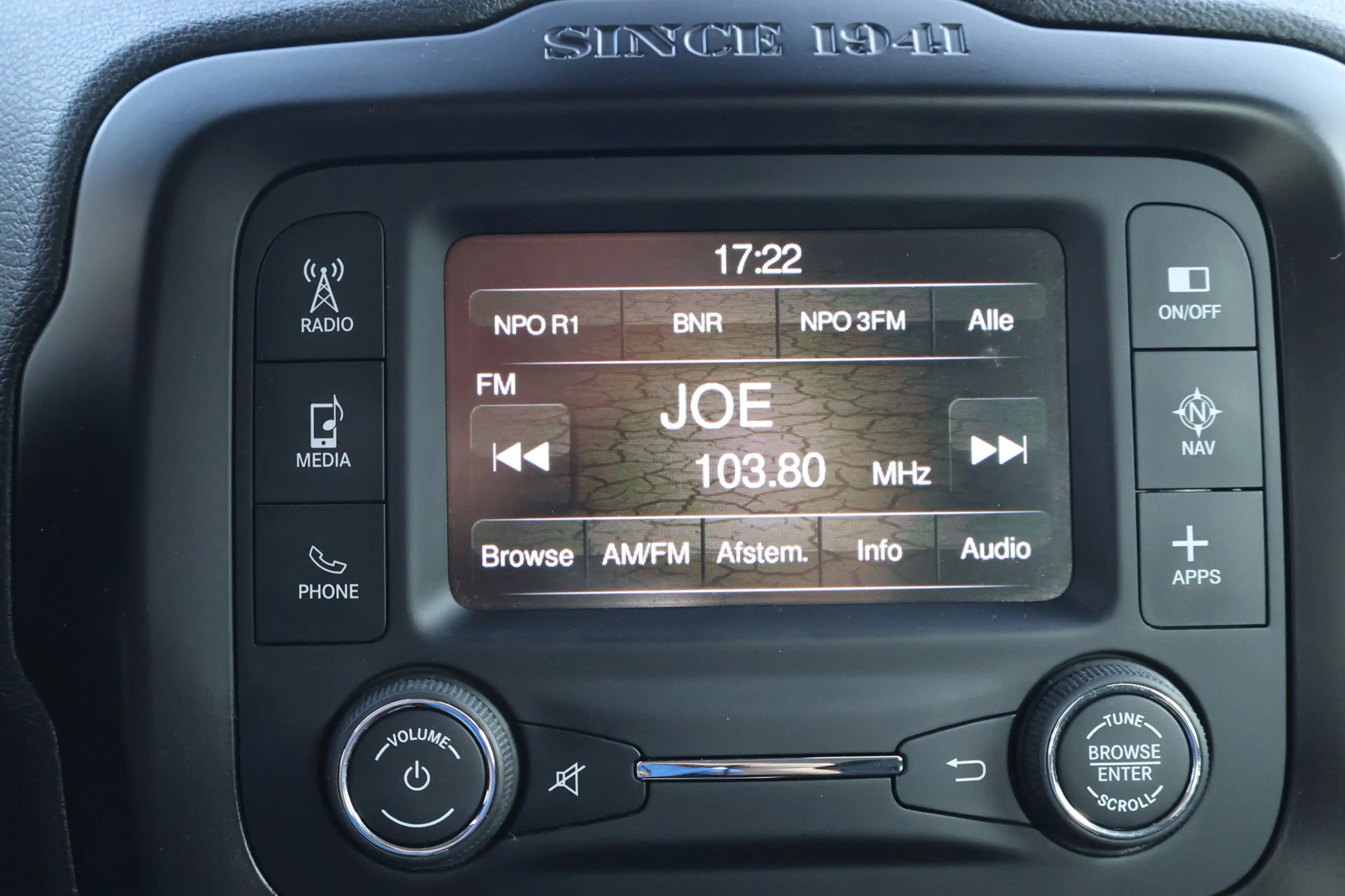 Jeep Renegade 1.4 MultiAir Longitude NL-auto / AUTOMAAT — photo 5