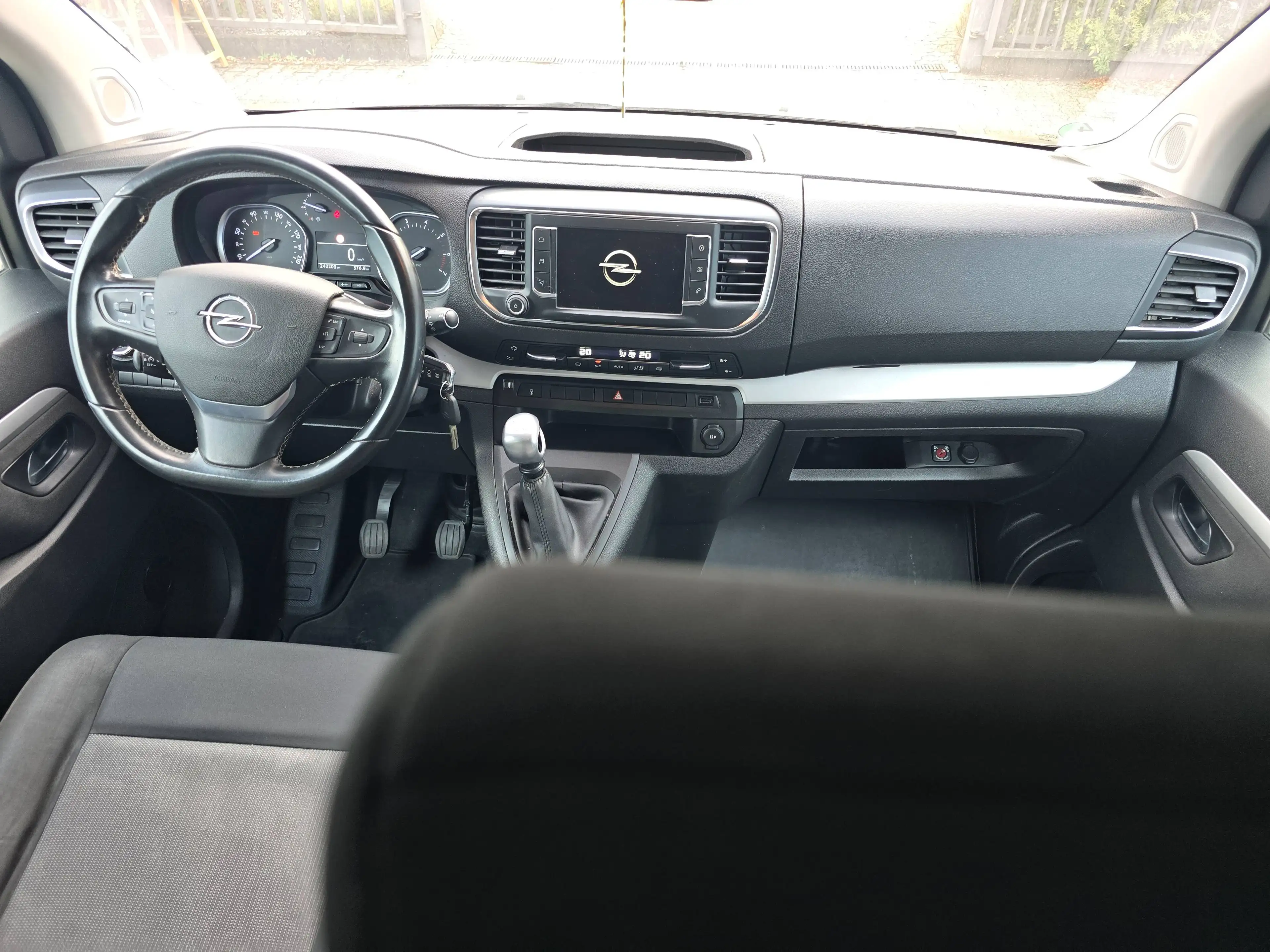 Opel Zafira Life Selection L (L3) — photo 6
