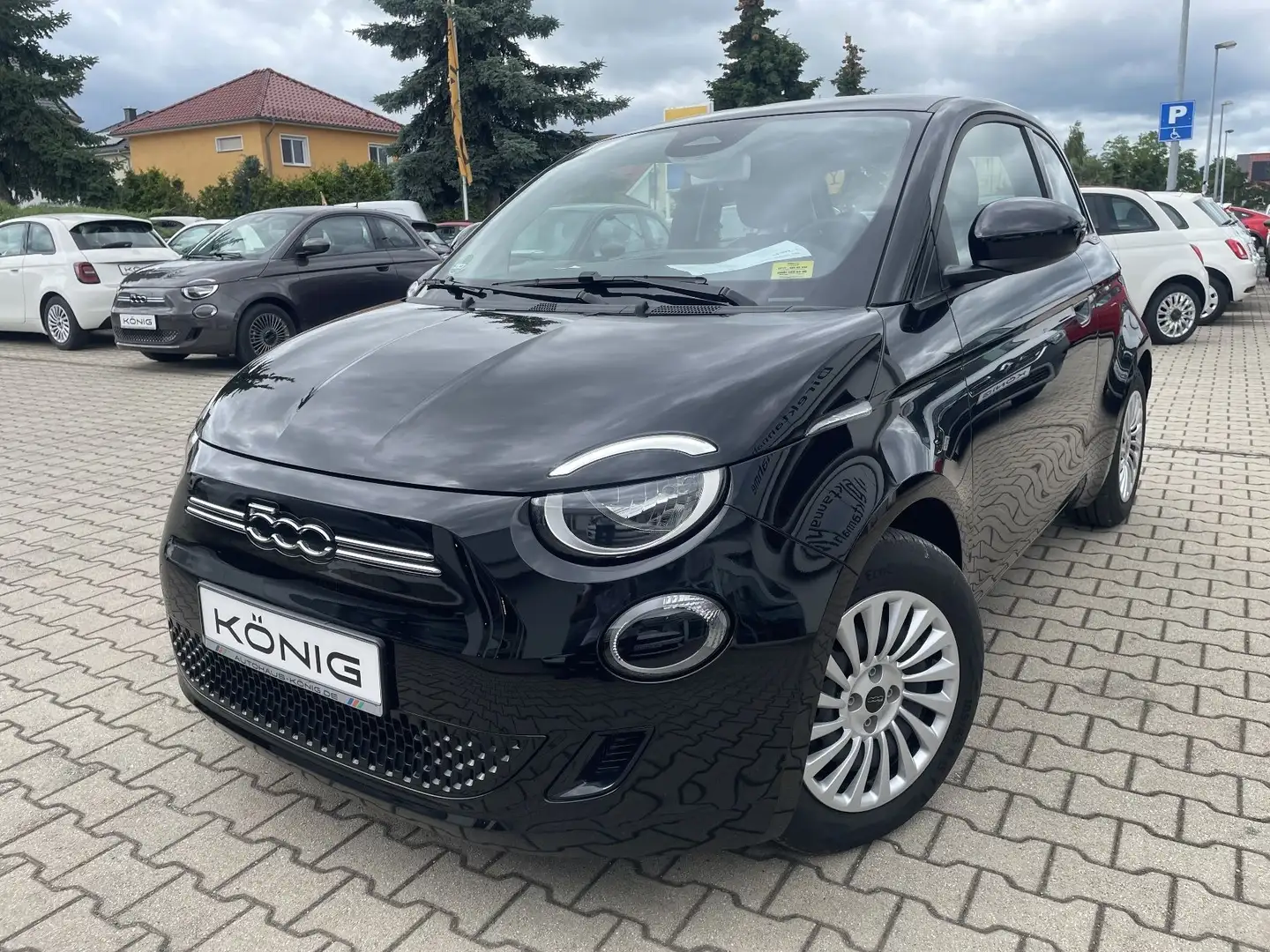 Fiat 500e 320 Reichweite Elektro Automatik Schwarz - 1