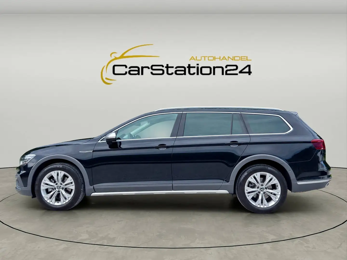 Volkswagen Passat Alltrack Alltrack 4Motion *1BESITZ*VIRTUALCOCKPIT*ACC*TOTWINKEL*MASSAGE*KESSY*360CAM*AMBIENTE*MATRIX*TRAVELASS* Schwarz - 2