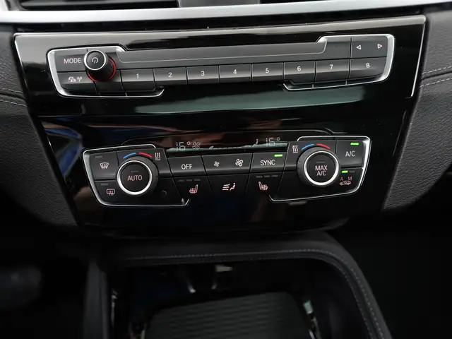 BMW X1 view 14