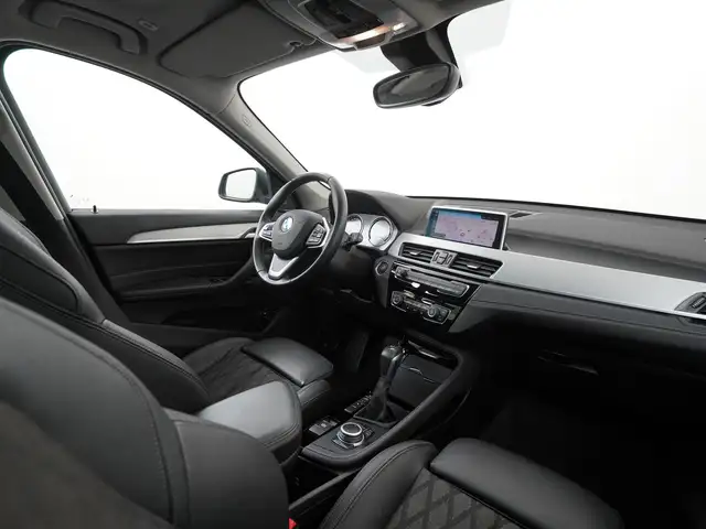 BMW X1 view 2