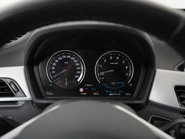 BMW X1 view 10