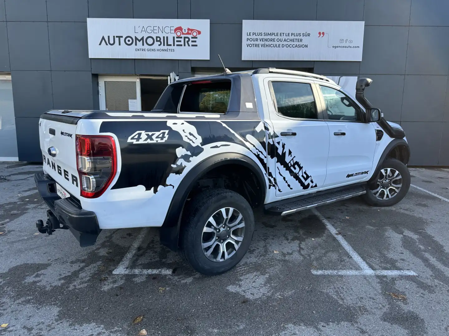 Ford Ranger DOUBLE CABINE 2.0 ECOBLUE BI-TURBO 213 S&S BVA10 4 Blanc - 2