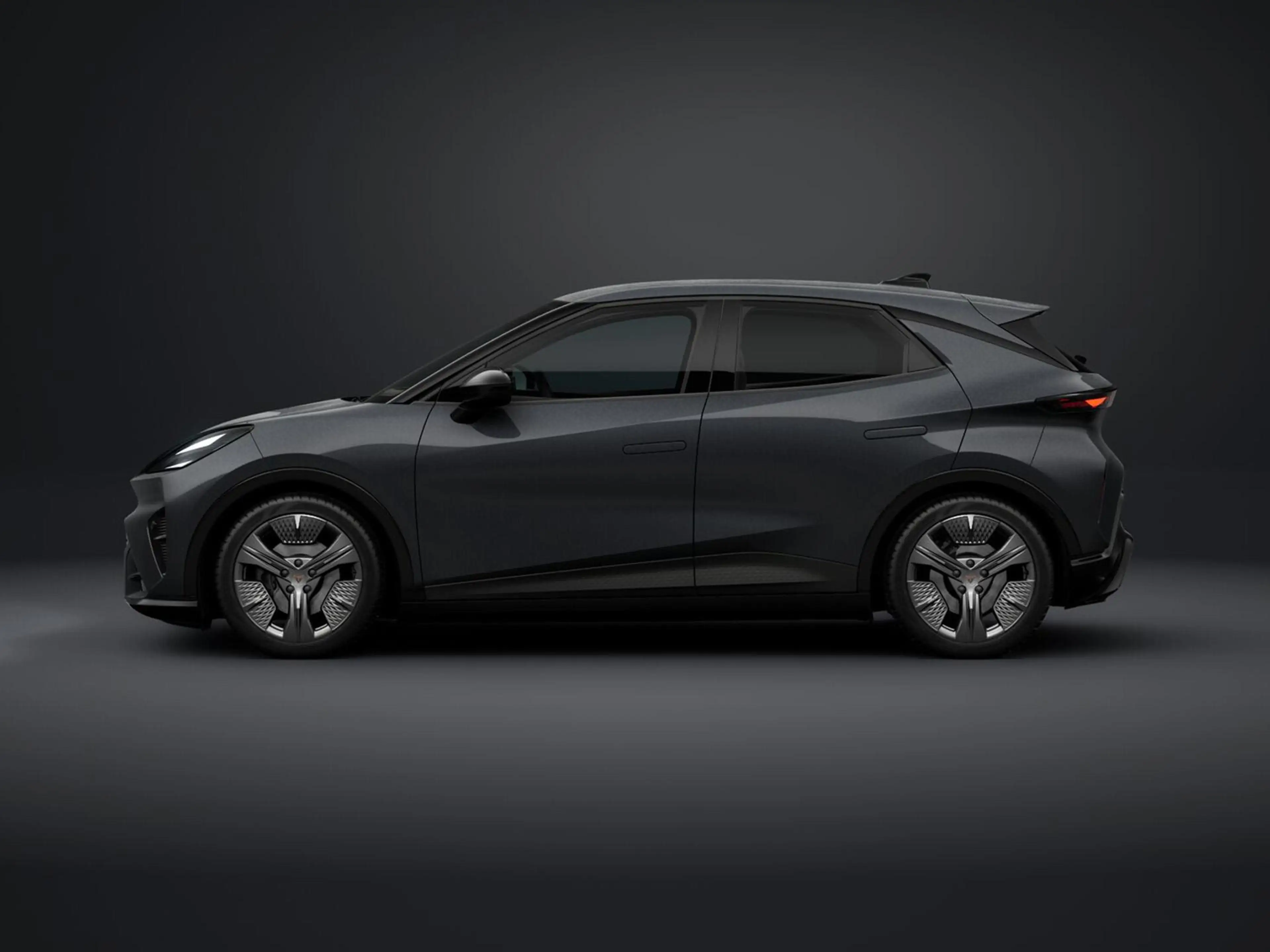 CUPRA Raval Business 99 kW / 135 PK | 18" | Keyless | Camera | — photo 3