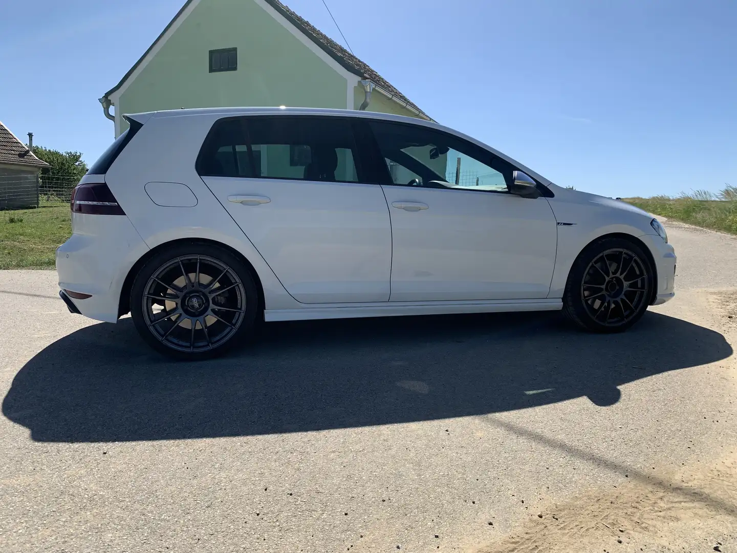 Volkswagen Golf R 2.0 TSI DSG 4motion Weiß - 2