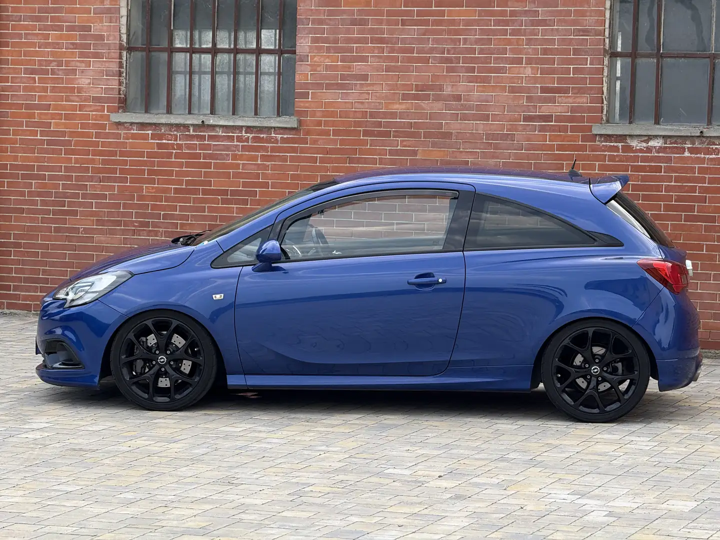 Opel Corsa 3p 1.6t Opc 207cv - 2