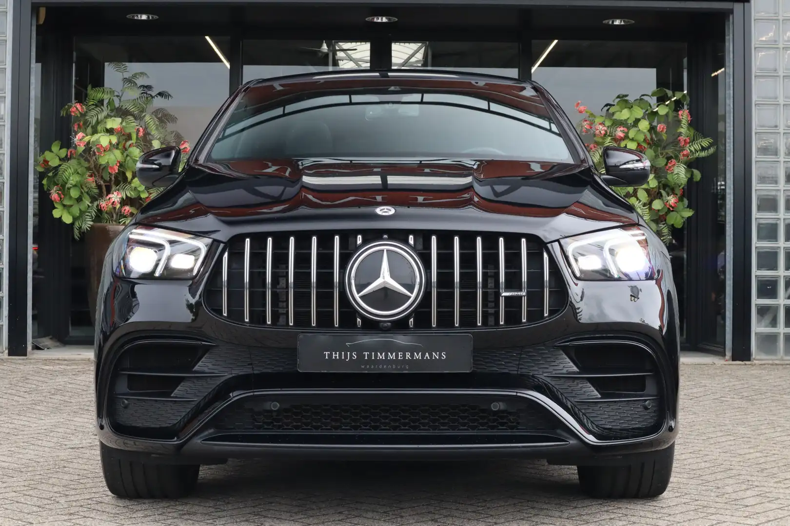 Mercedes-Benz GLE 63 AMG Coupé S 4MATIC+ | Driver's Package, Panoramadak, S Zwart - 2