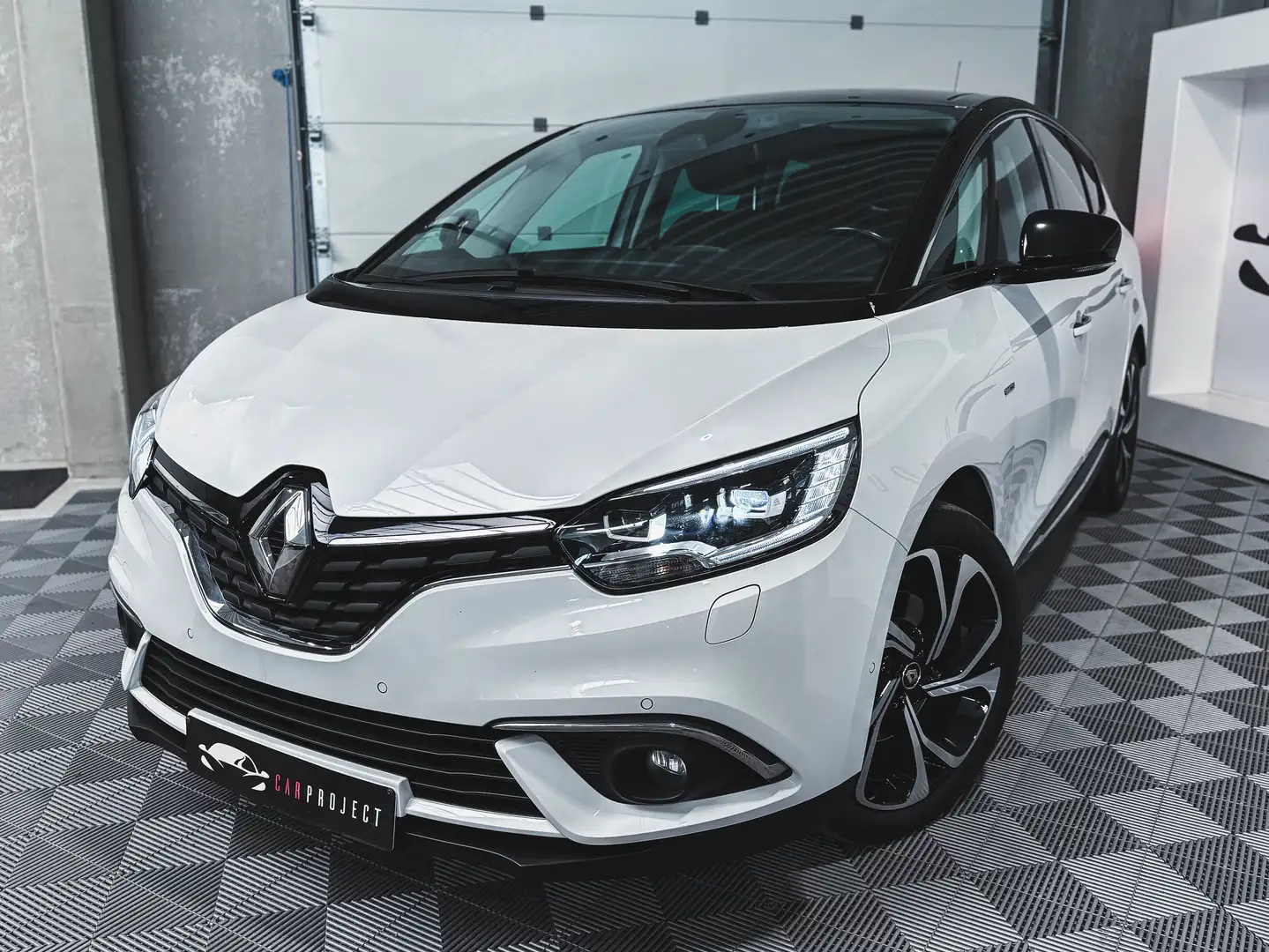 Renault Grand Scenic 1.7 Blue dCi Bose Edition, GPS, Camera de recul Blanc - 1