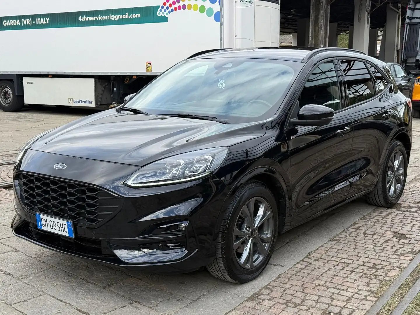 Ford Kuga 1.5 EcoBlue 120 CV aut. 2WD ST-Line Nero - 2