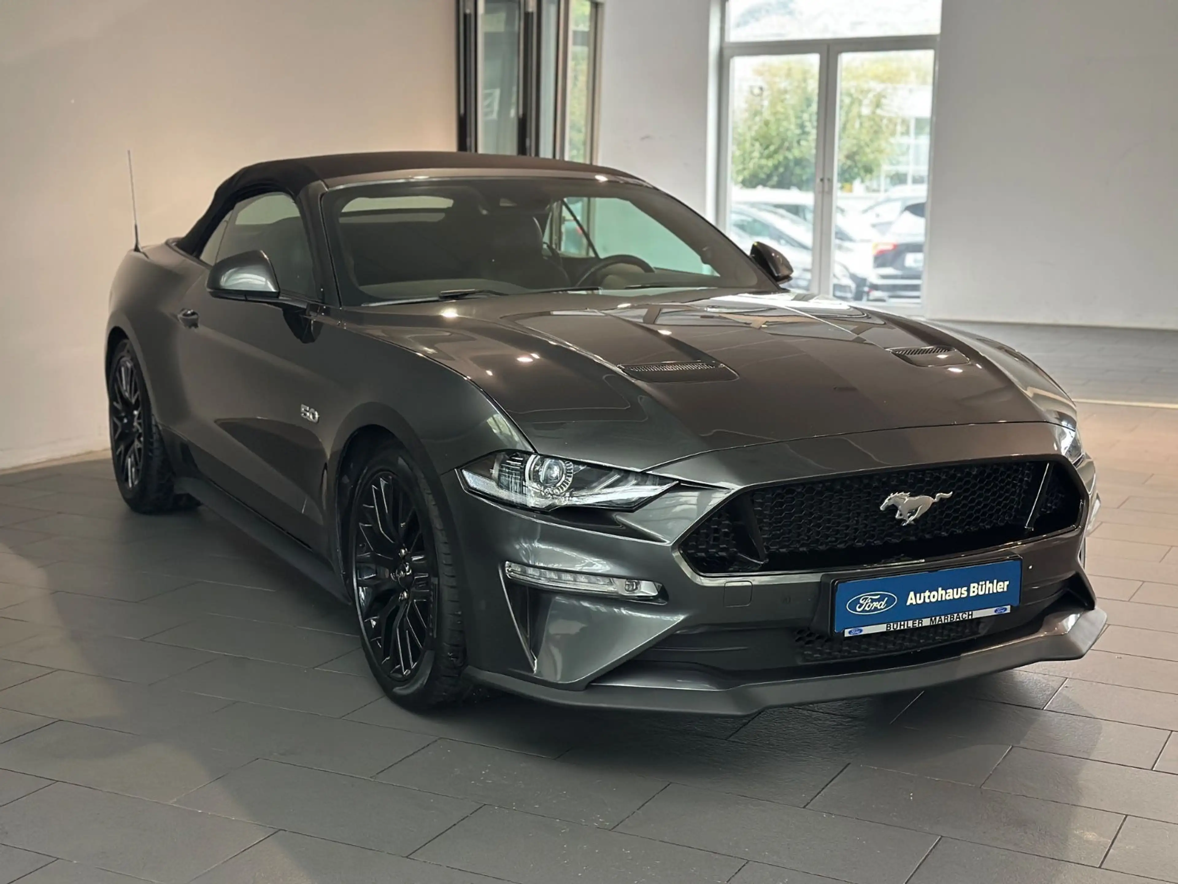 Ford Mustang GT Convertible 5.0 V8 DEUTSCHEAUSFÜHRUNG — photo 8