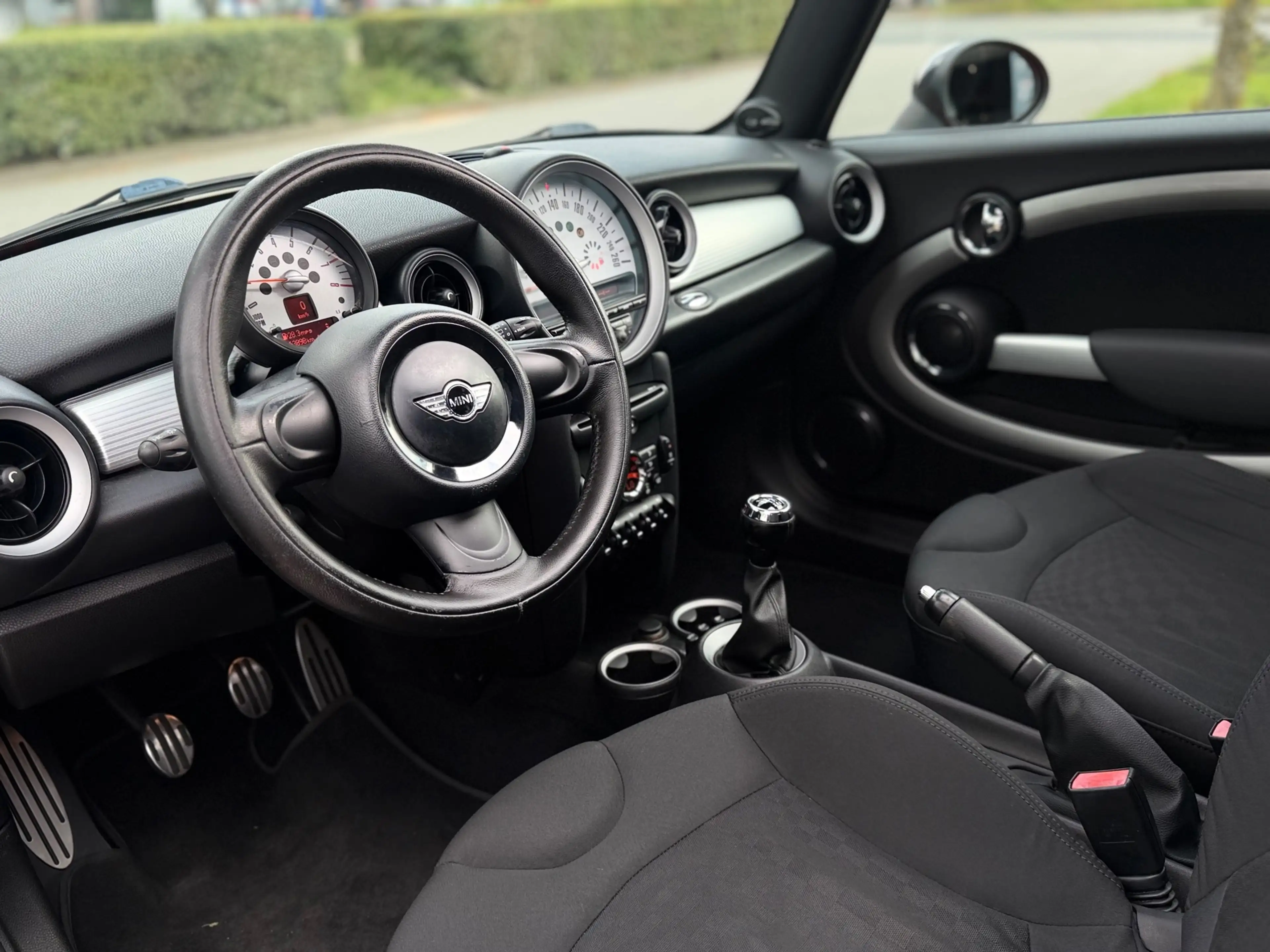 MINI Cooper S 3-Deurs 1.6 Chili PANO/HARMAN KARDON/XENON/6-BAK | — photo 11