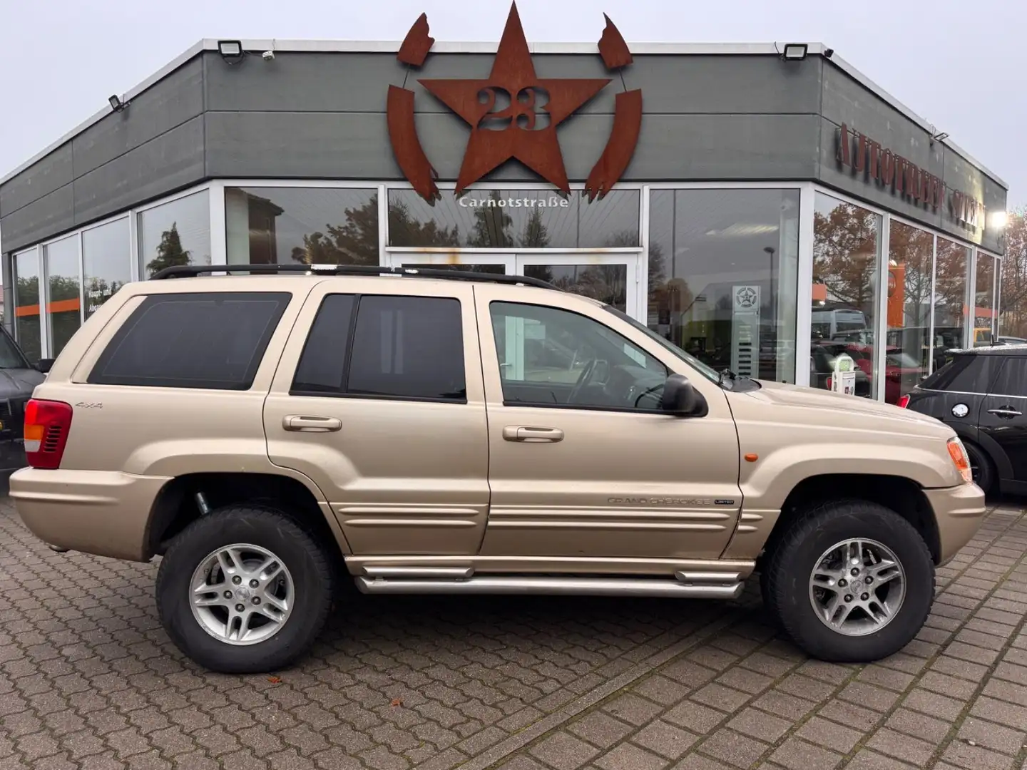 Jeep Grand Cherokee 4,7 V8 Limited "Goldstück" Or - 1