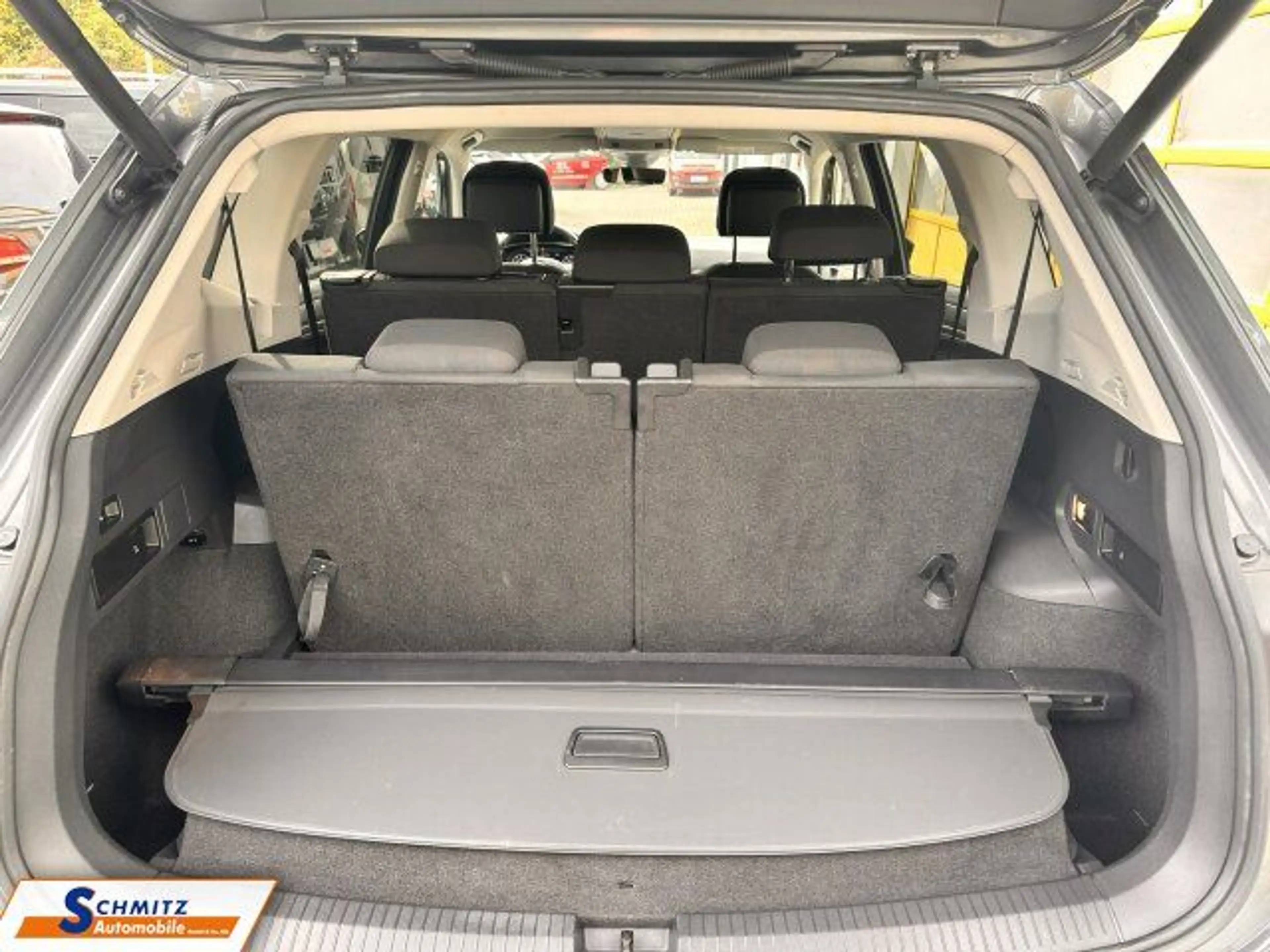 Volkswagen Tiguan Allspace Comfortline Navi/ACC/7-Sitz/AHK — photo 9