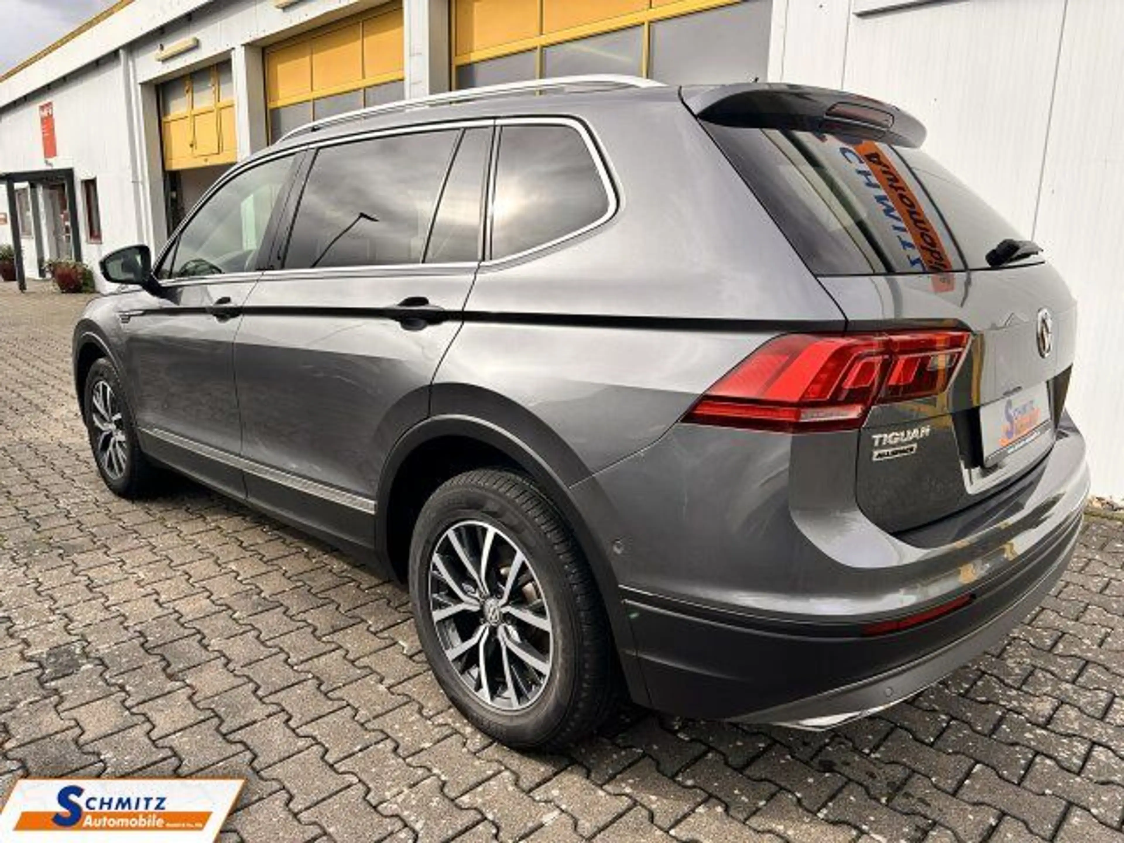 Volkswagen Tiguan Allspace Comfortline Navi/ACC/7-Sitz/AHK — photo 6