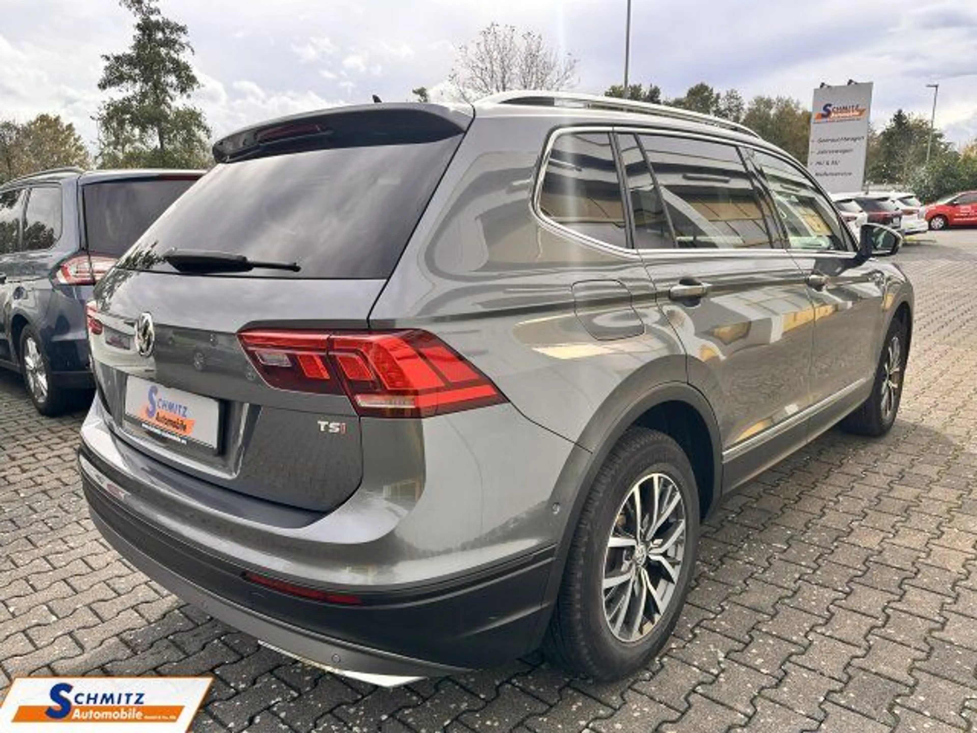 Volkswagen Tiguan Allspace Comfortline Navi/ACC/7-Sitz/AHK — photo 5