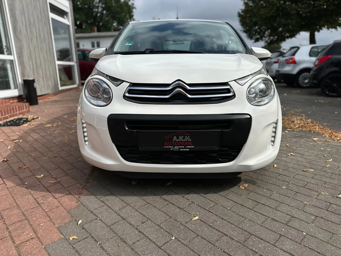 Citroen C1 Feel Klima*Tempomat*TÜV&Service Neu*Scheckheft Weiß - 2
