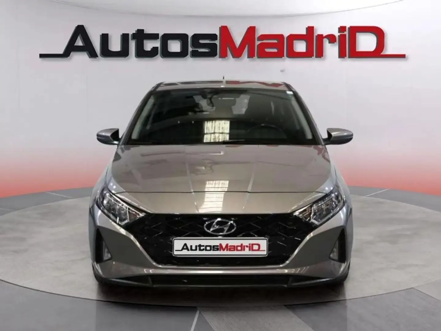 Hyundai i20 1.0 TGDI Klass 100 Brun - 2