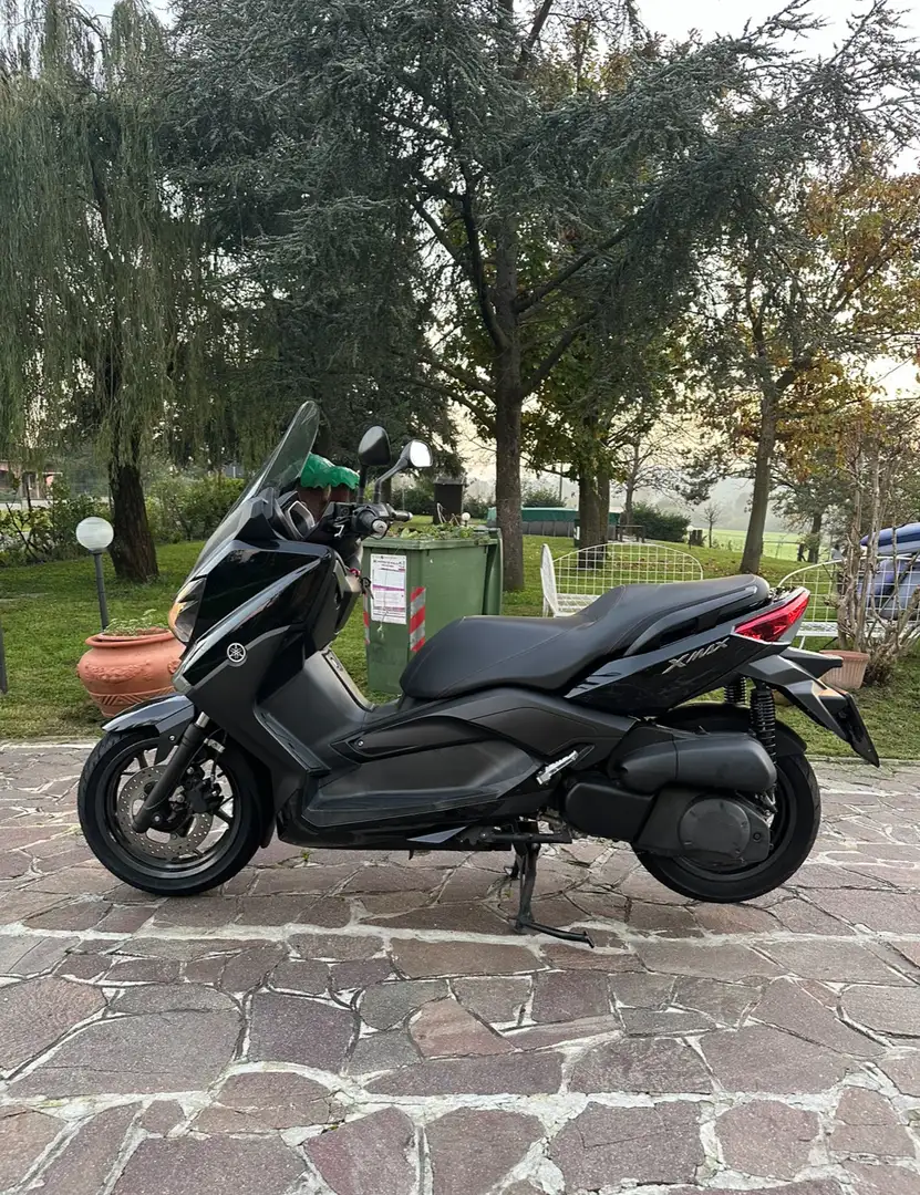 Yamaha X-Max 250 abs Nero - 1