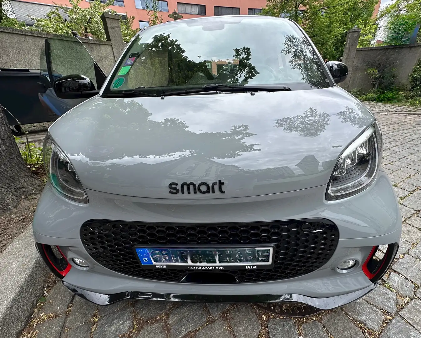 smart brabus fortwo coupe EQ Brabus Edition One Szary - 1