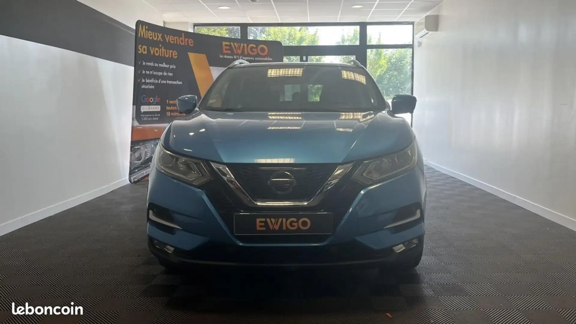 Nissan Qashqai GENERATION-II 1.2 DIGT 115 N-CONNECTA 2WD Bleu - 2