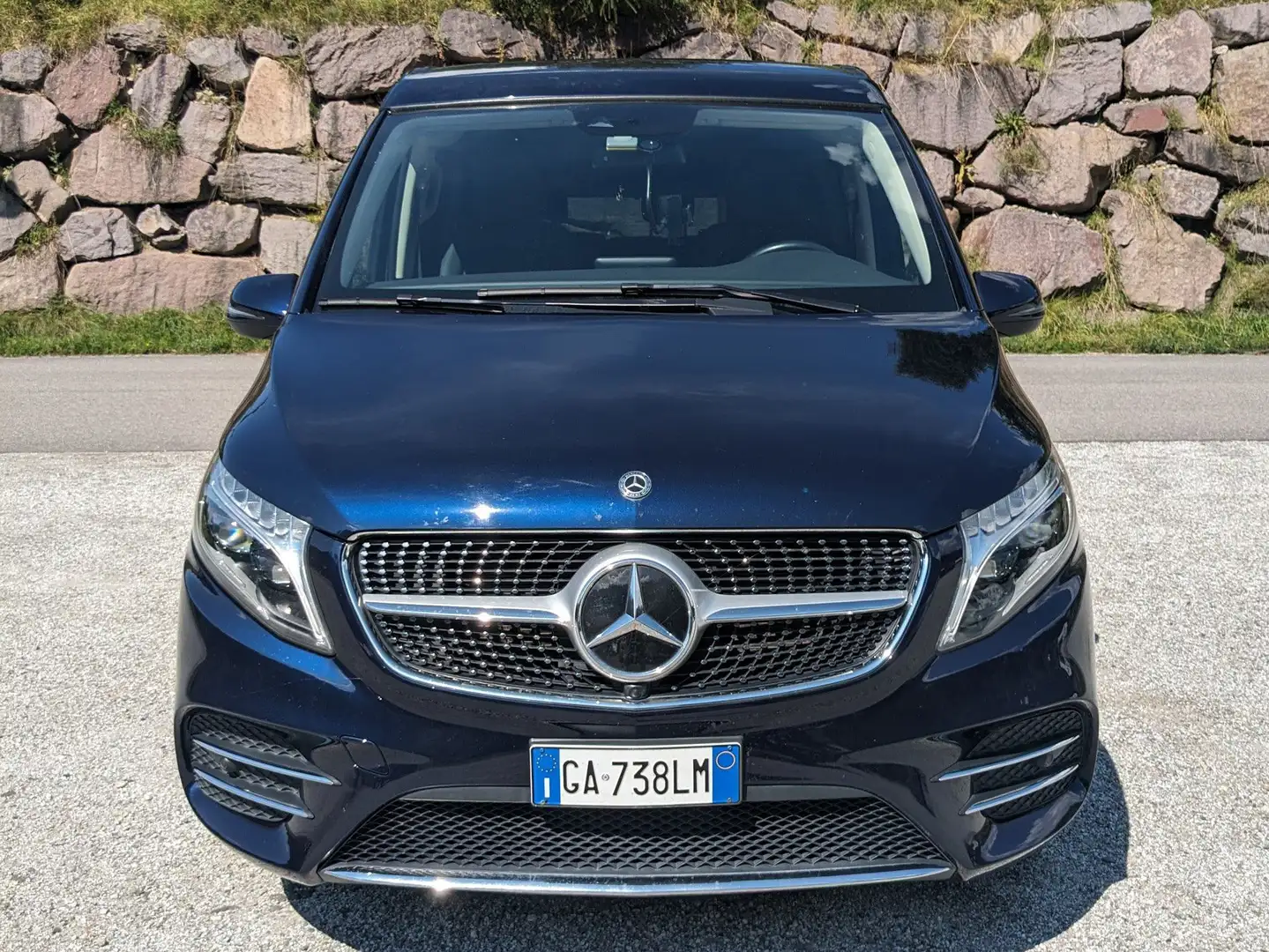 Mercedes-Benz Marco Polo Mercedes-Benz Marco Polo 300d 4Matic AMG Line Modrá - 1