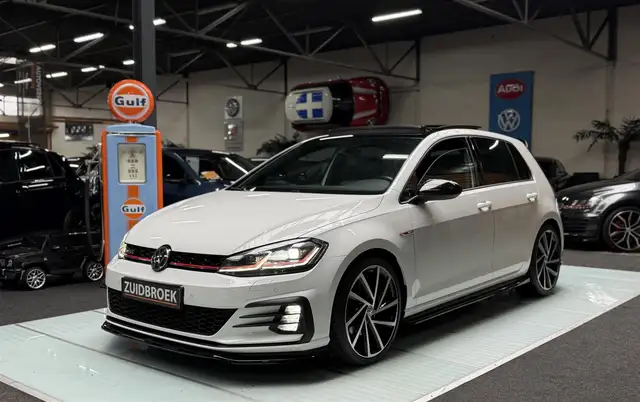 Volkswagen Golf GTI 2.0 DSG | Pano | Maxton | Navi | Clima | 5-Drs