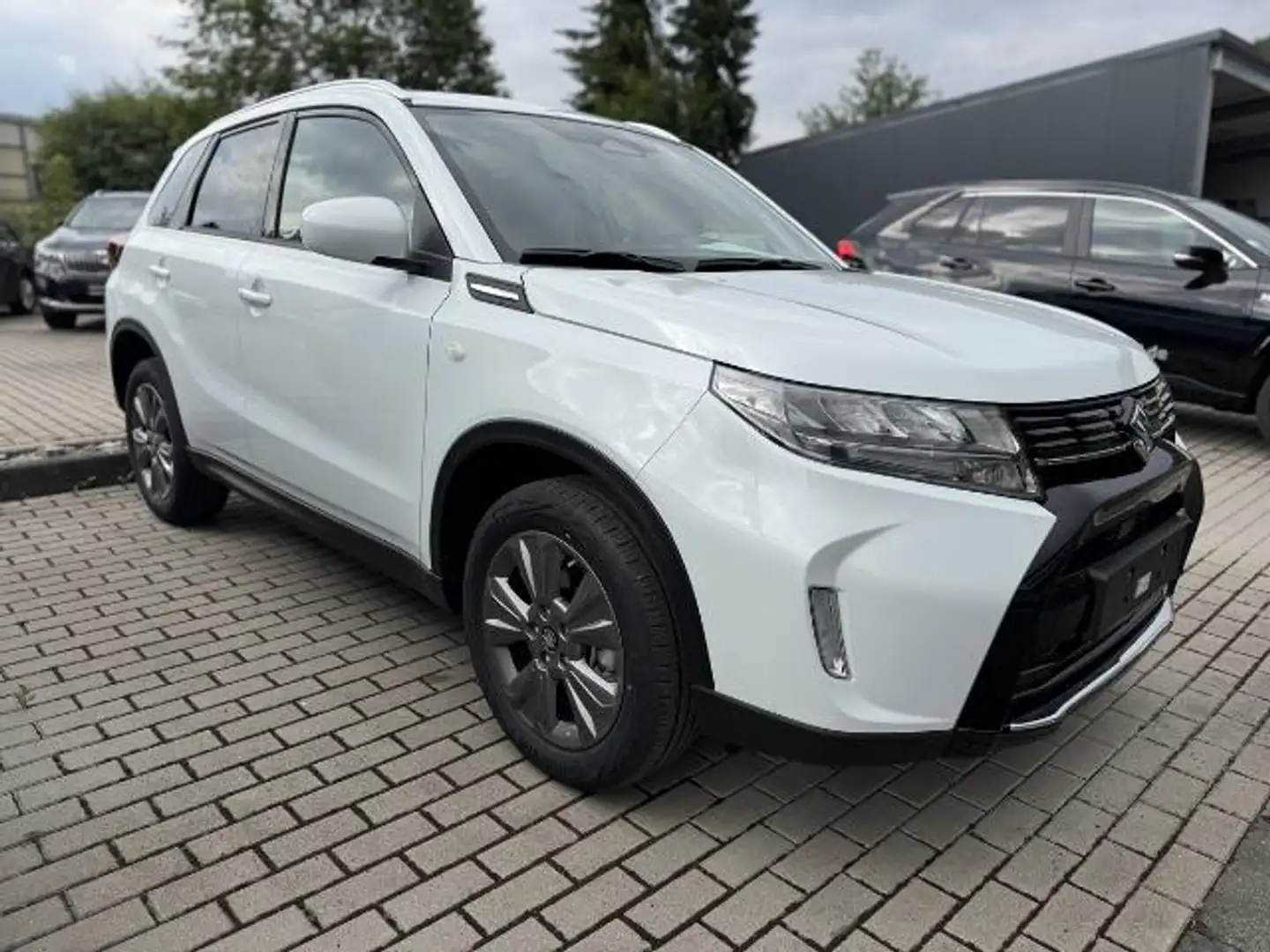 Suzuki Vitara 1.4 DITC HYBRID Comfort (Euro 6e) Weiß - 2