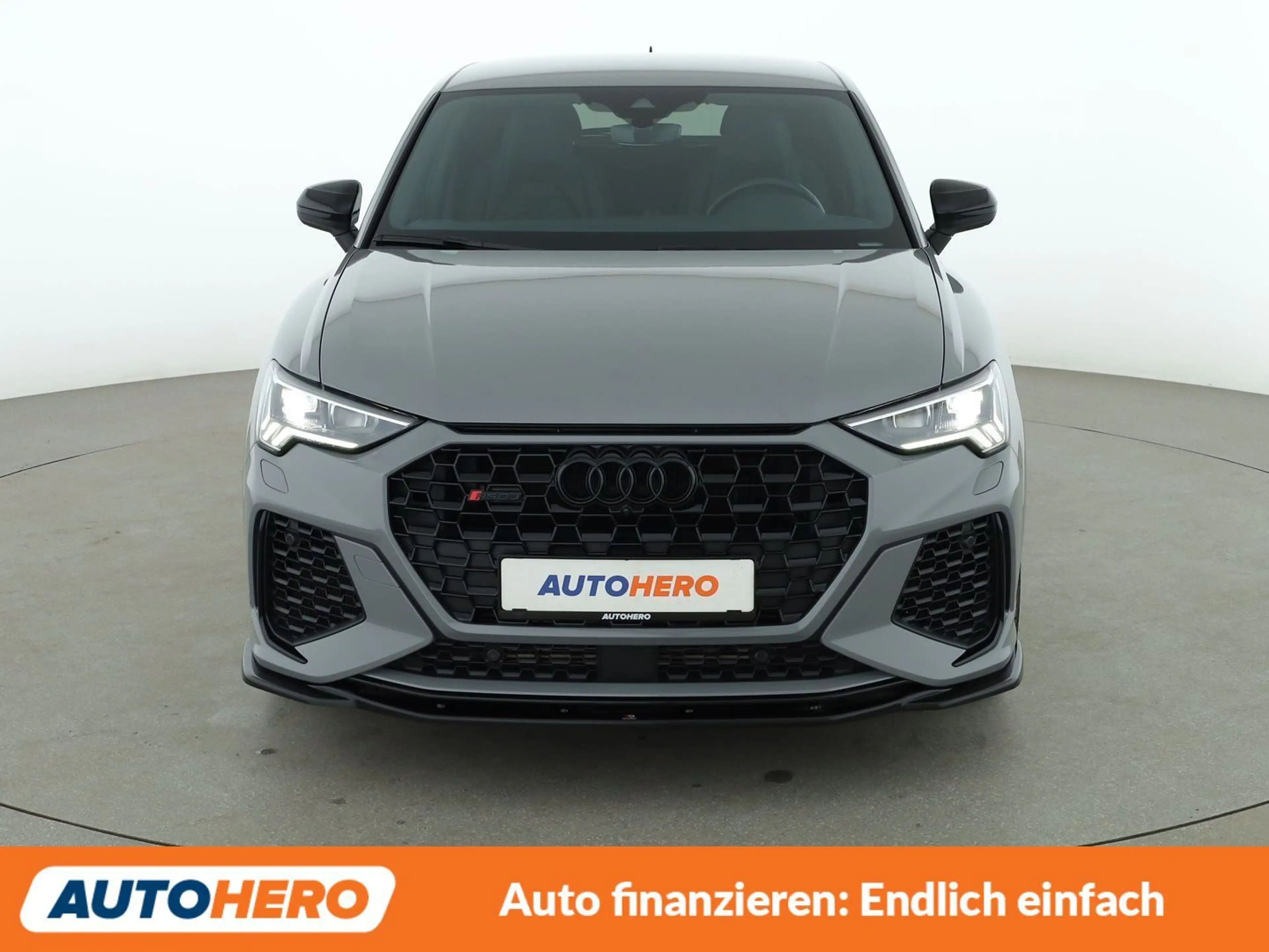 Audi RS Q3 2.5 TFSI quattro Aut.*LED*360*PDC* — photo 9