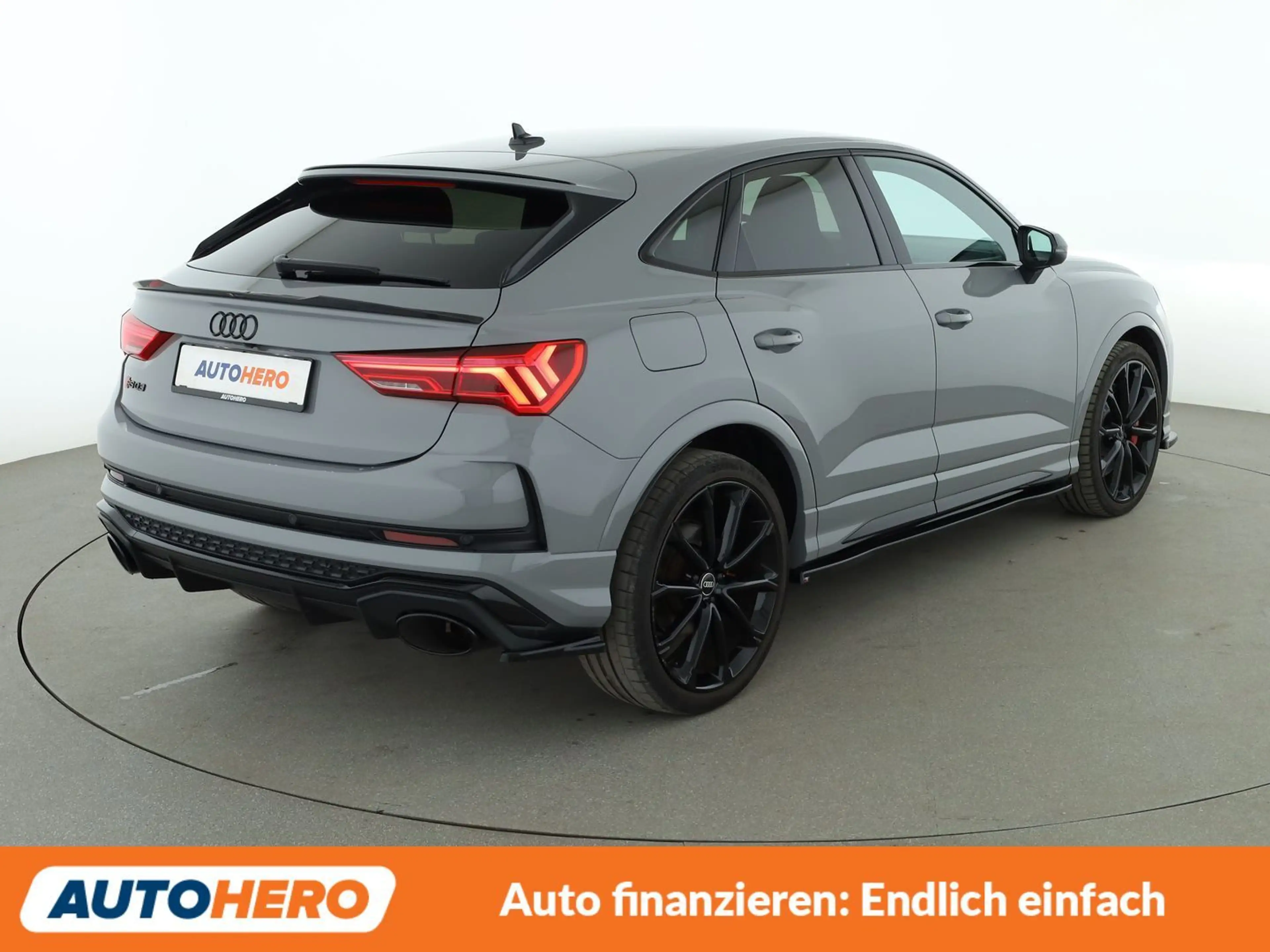 Audi RS Q3 2.5 TFSI quattro Aut.*LED*360*PDC* — photo 6