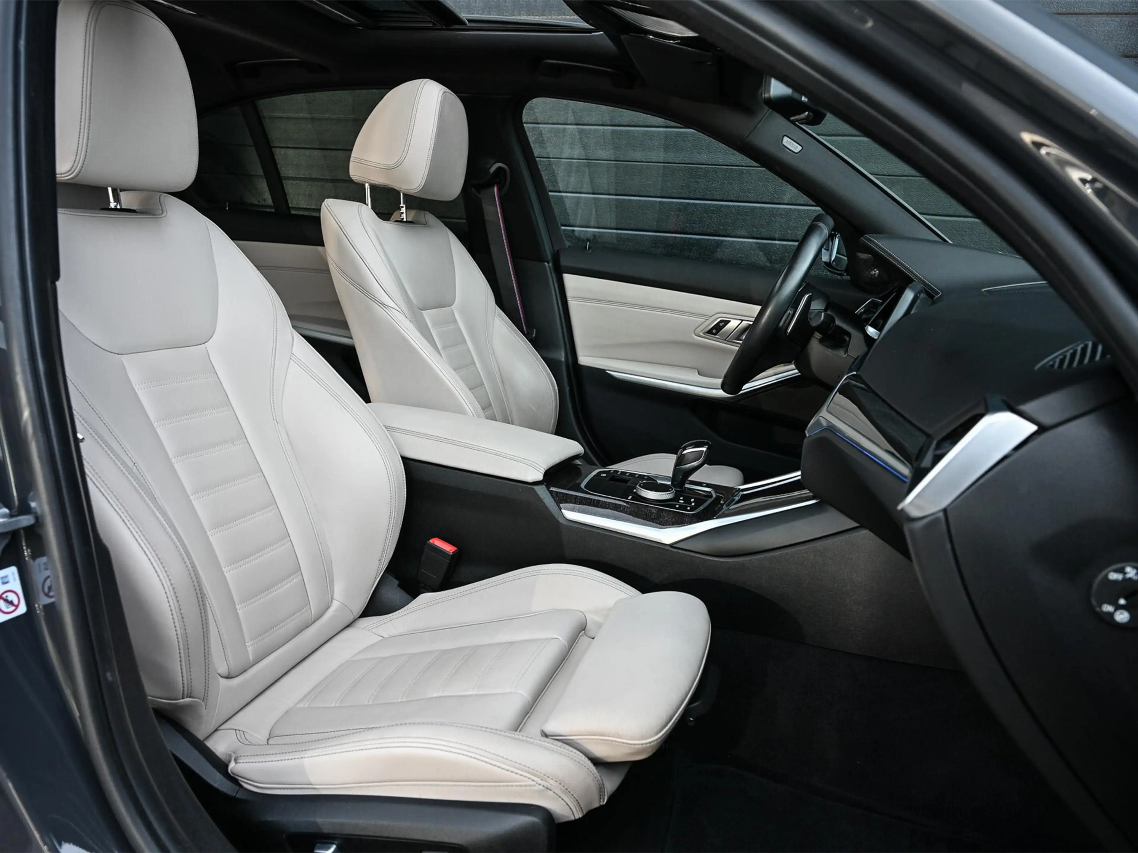 BMW 330 3-serie 330i High Executive M-Sport Pro | Panorama — photo 10