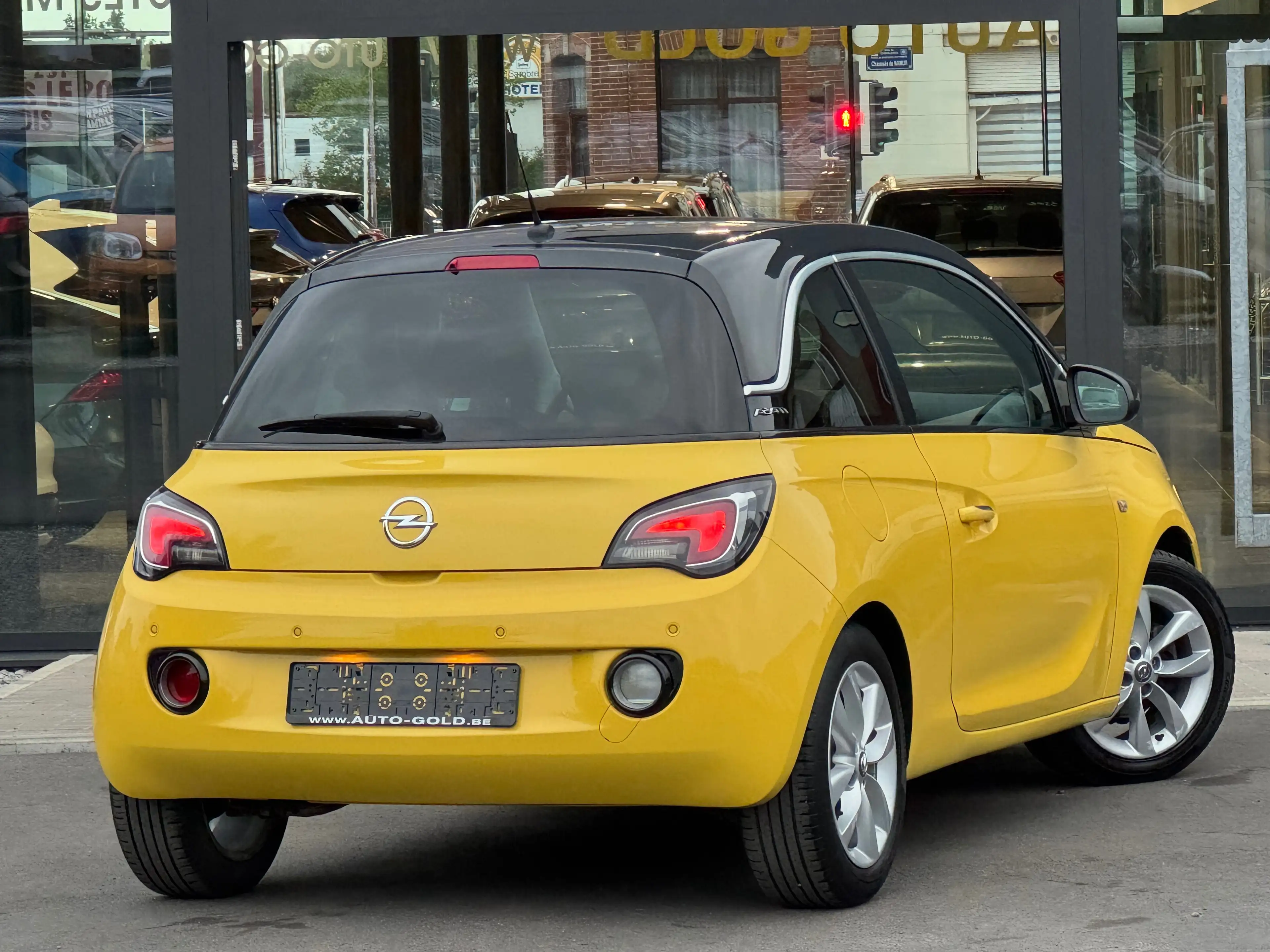 Opel Adam 1.0 TURBO / EDITION / CLIMA / PACKSPORT / EURO6B — photo 3