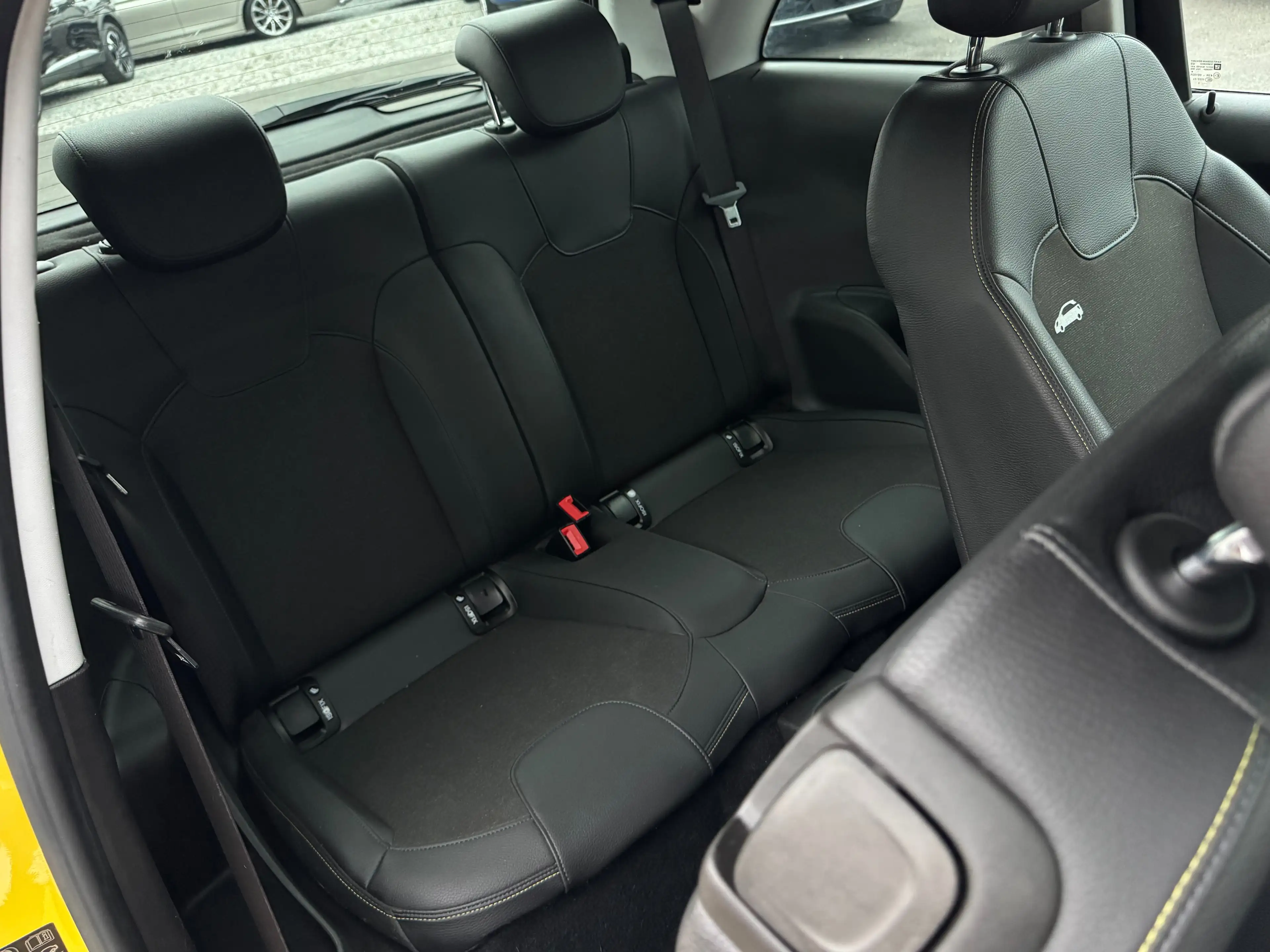 Opel Adam 1.0 TURBO / EDITION / CLIMA / PACKSPORT / EURO6B — photo 11
