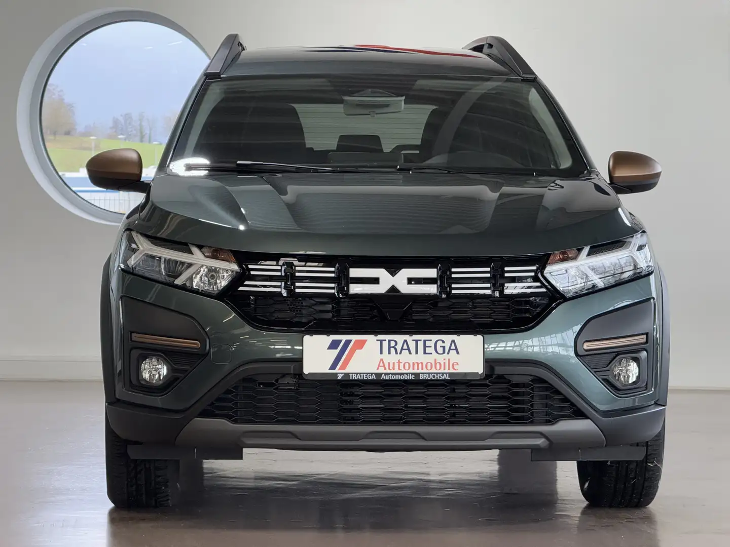 Dacia Jogger Hybrid 140 Autom Extreme 7-Sitzer Navi SH Grün - 2
