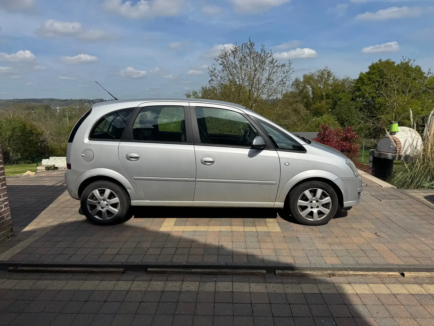 Opel Meriva Meriva 1.3 CDTi Cosmo DPF Grijs - 2